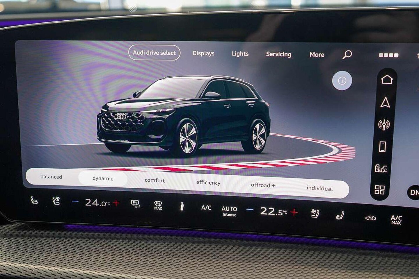 Image about Audi Q5 SUV e-hybrid quattro S tronic