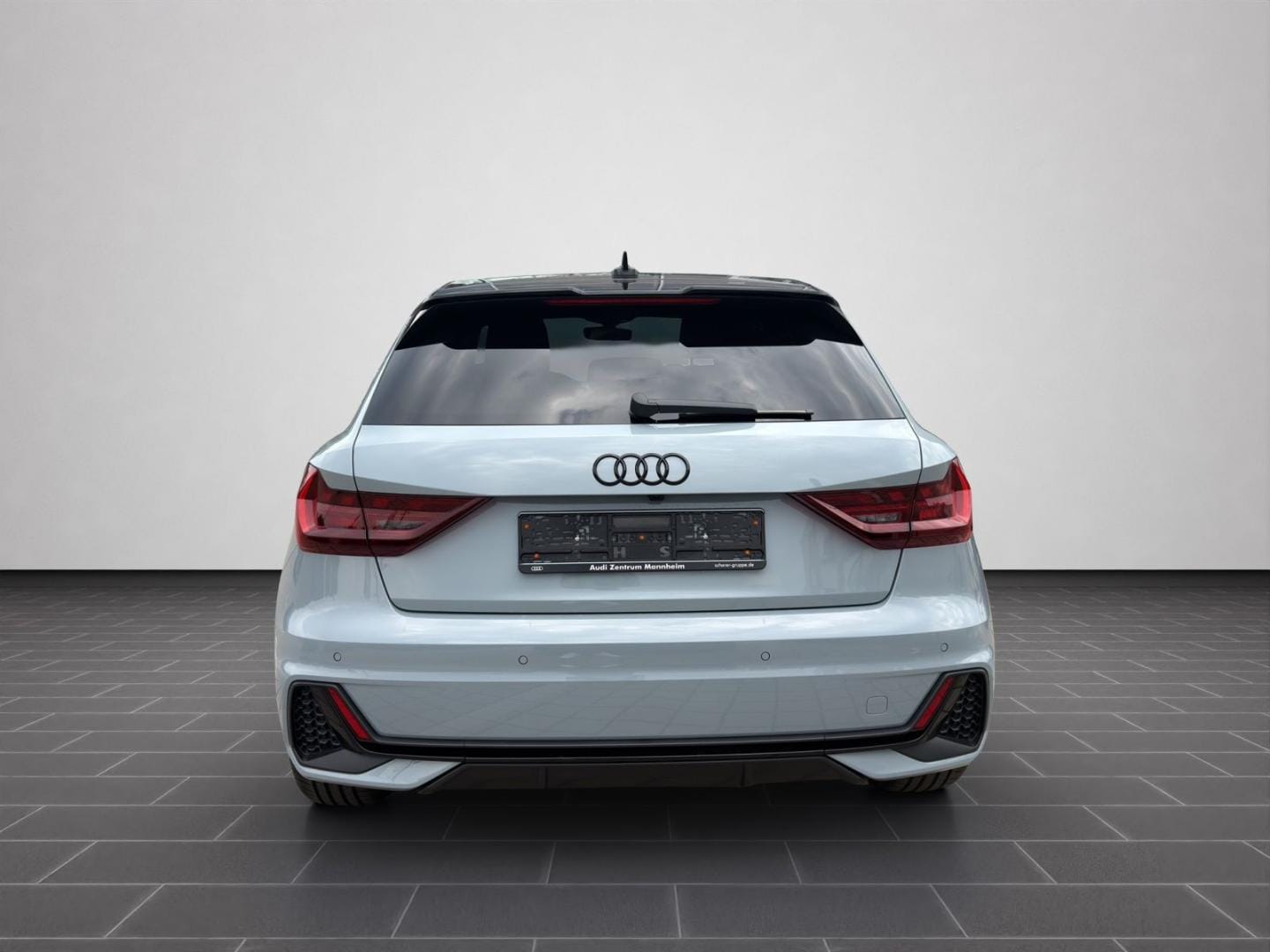 Bild über Audi A1 Sportback S line 30 TFSI S tronic - für weitere Informationen kontaktieren Sie den Audi Partner
