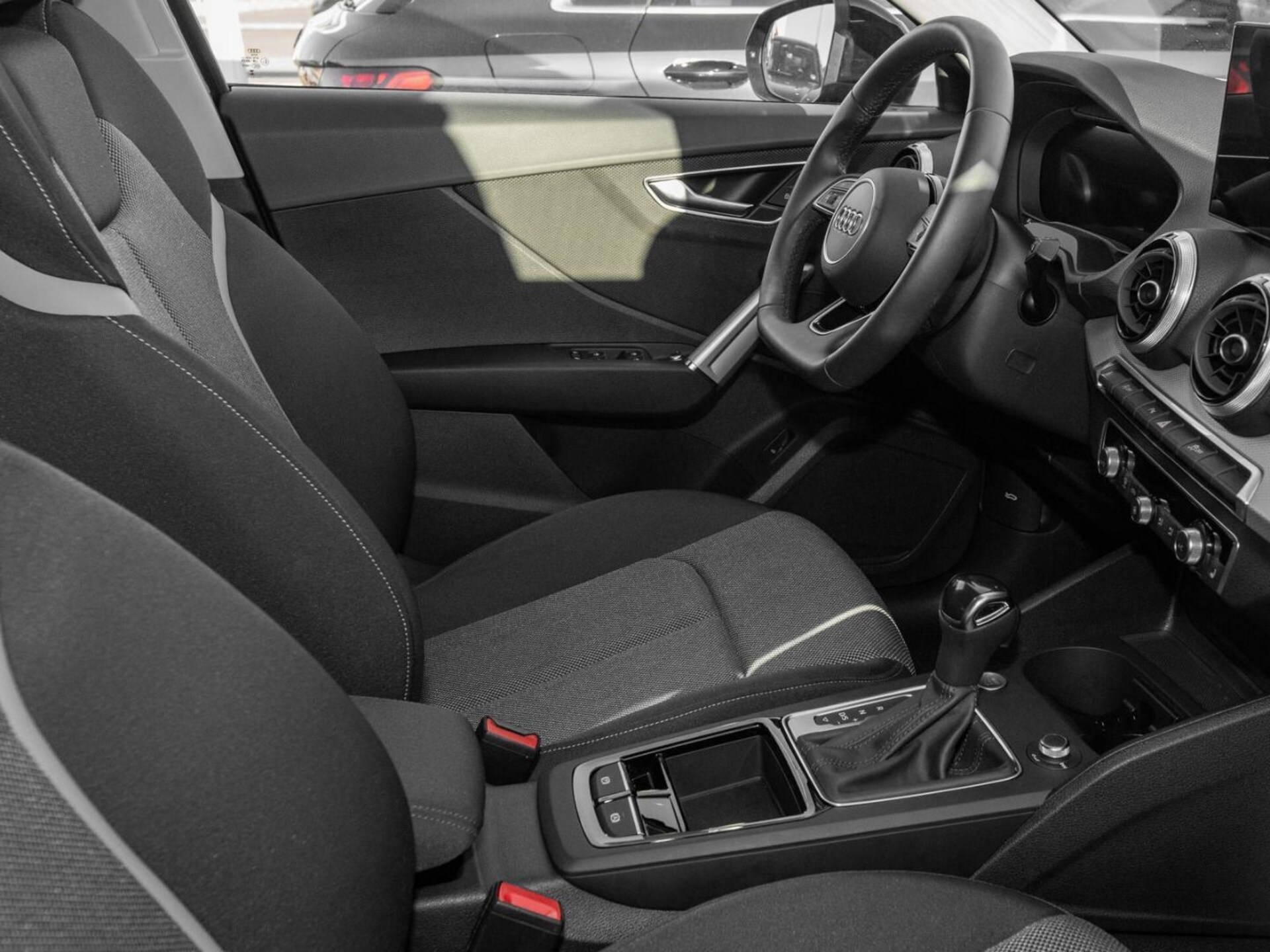 Audi Q2 S line