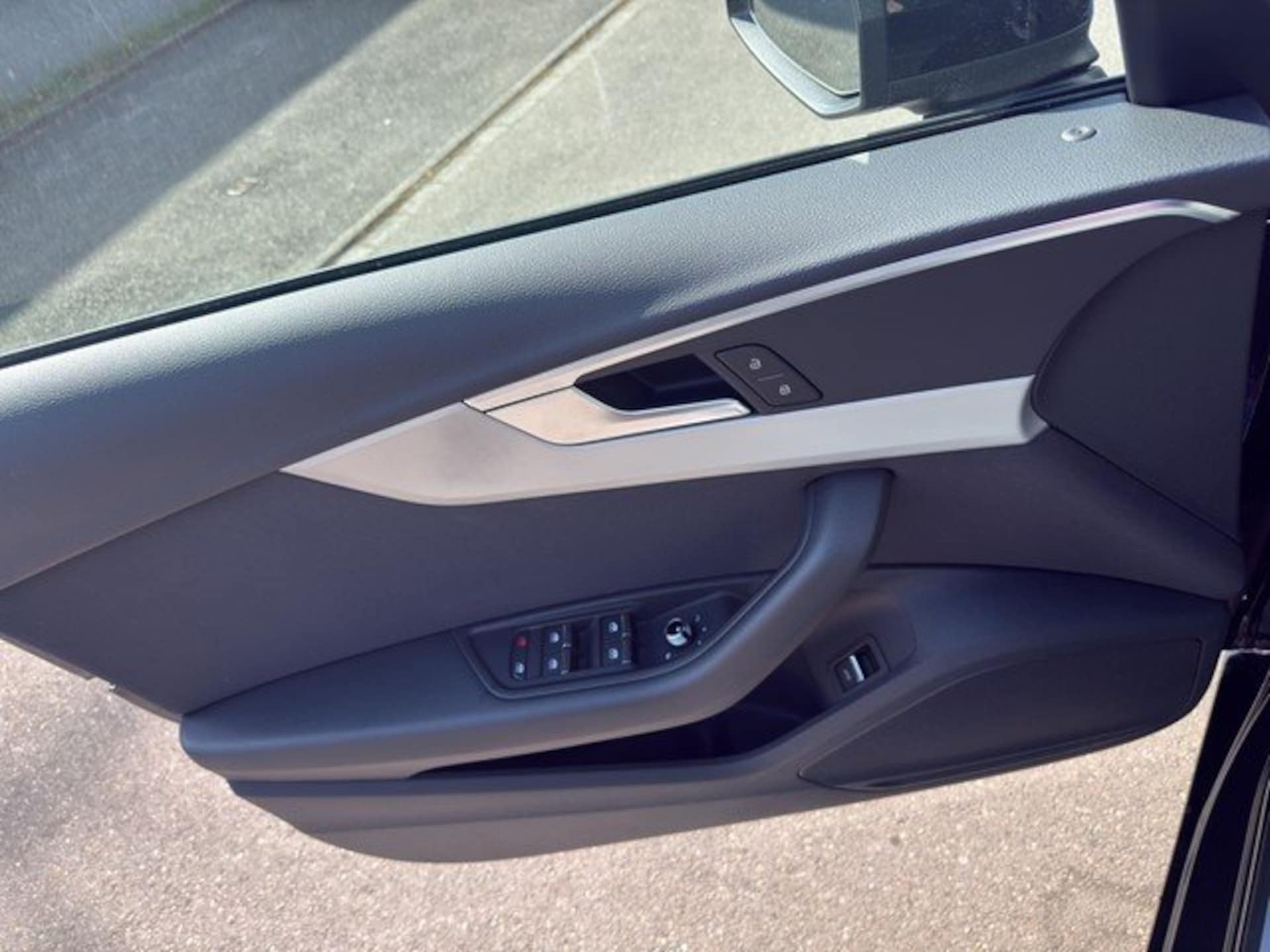 Audi A4 Limousine
