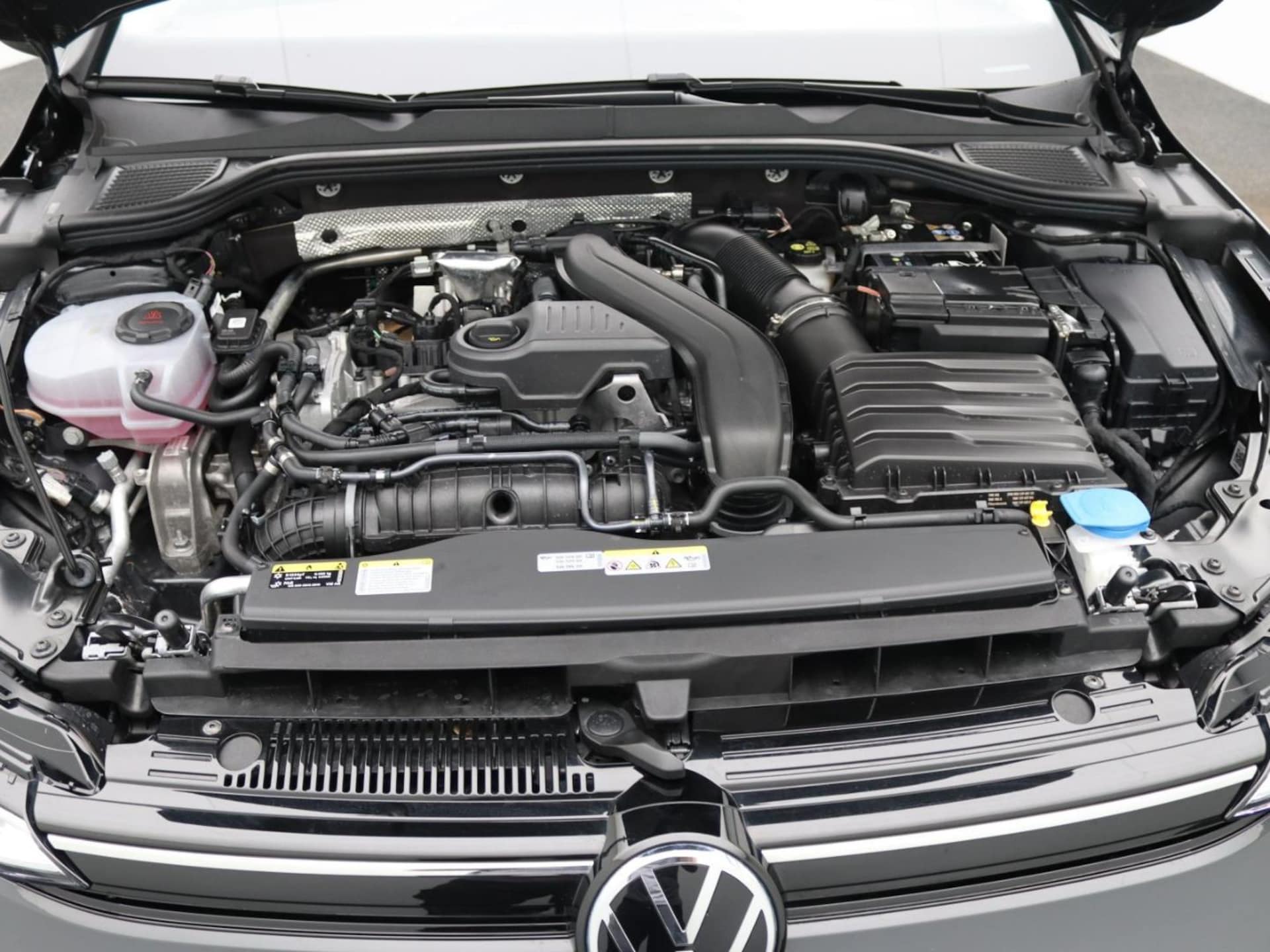 Volkswagen Golf Variant Life