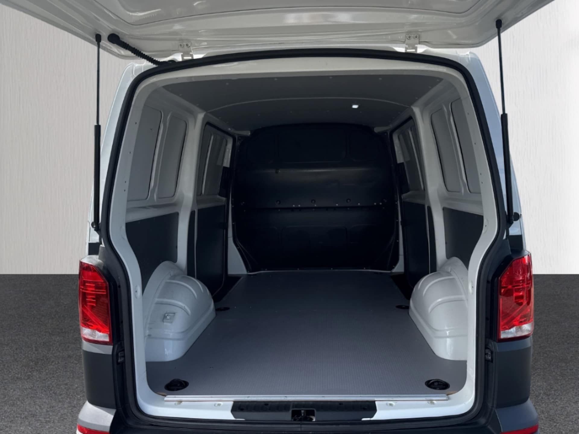 Volkswagen T6.1 Transporter Kasten kurzer Radstand EcoProfi