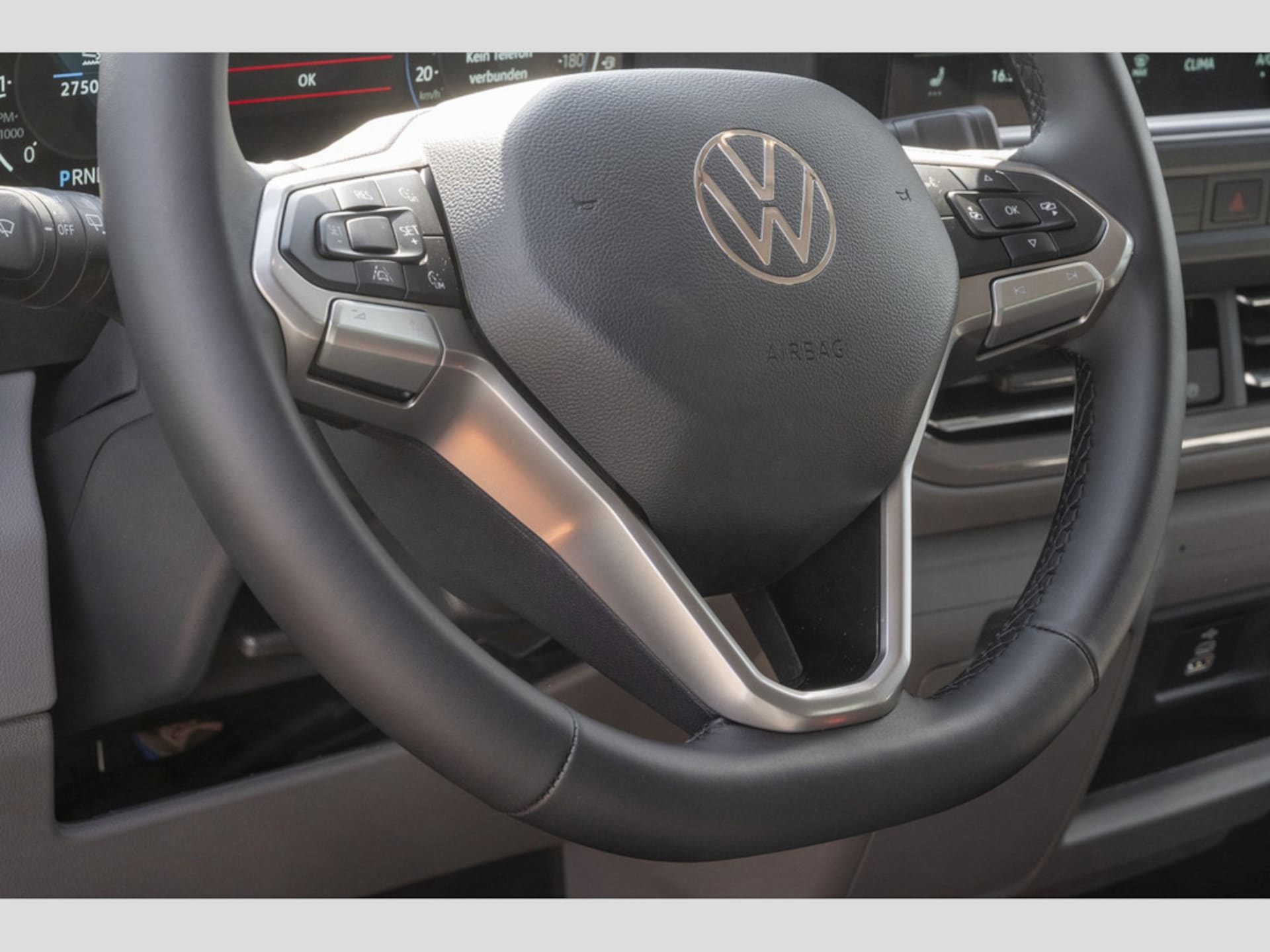 Volkswagen Caravelle langer Radstand Life