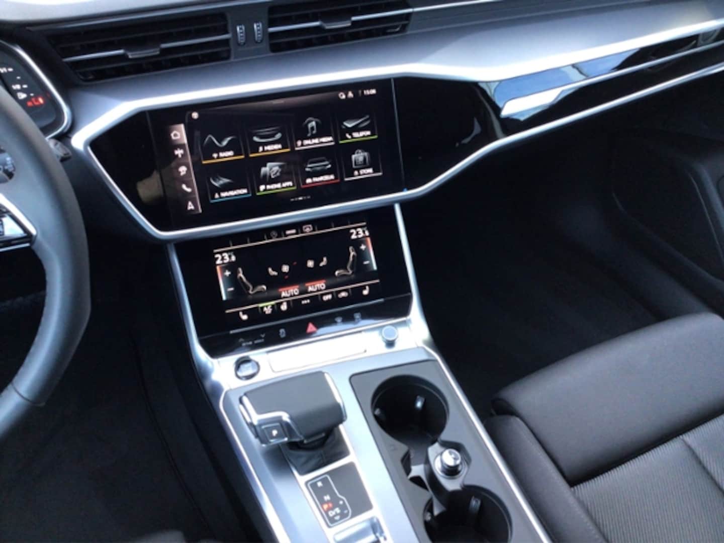 Bild über Audi A6 Avant advanced 40 TDI S tronic - für weitere Informationen kontaktieren Sie den Audi Partner