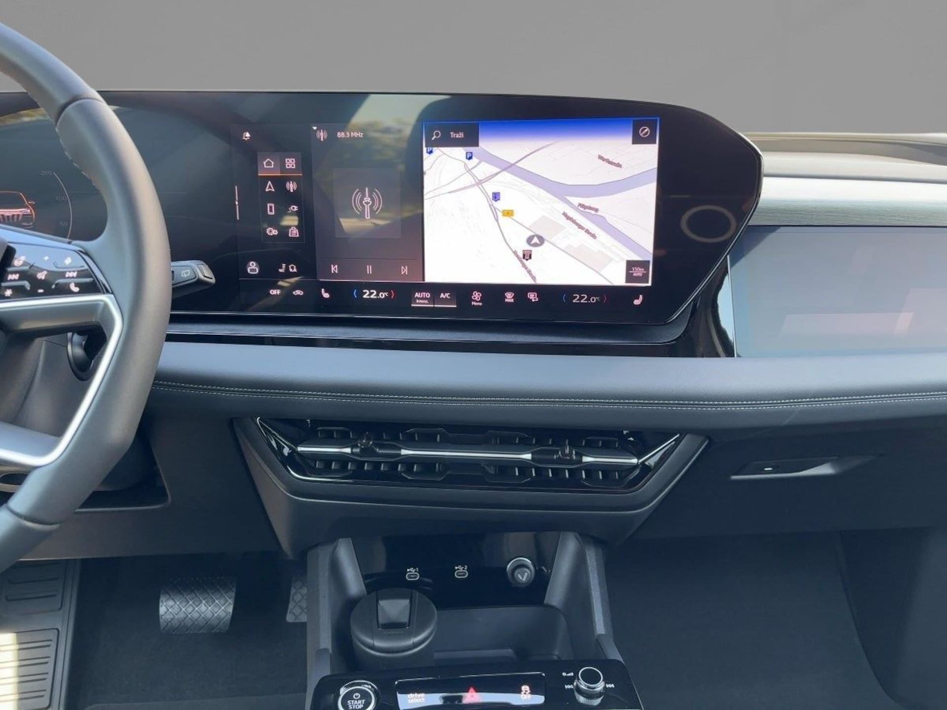 Audi Q6 SUV e-tron