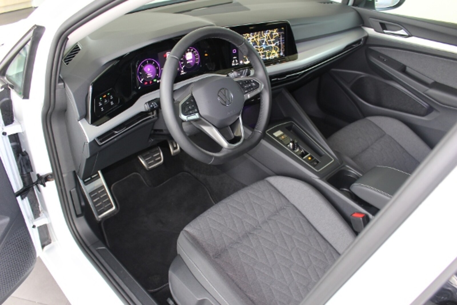 Volkswagen Golf Variant – Bild 9