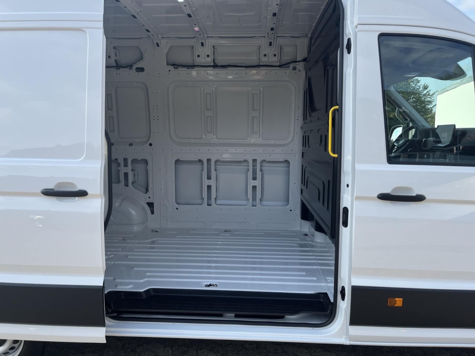 Volkswagen Crafter Kasten mittlerer Radstand