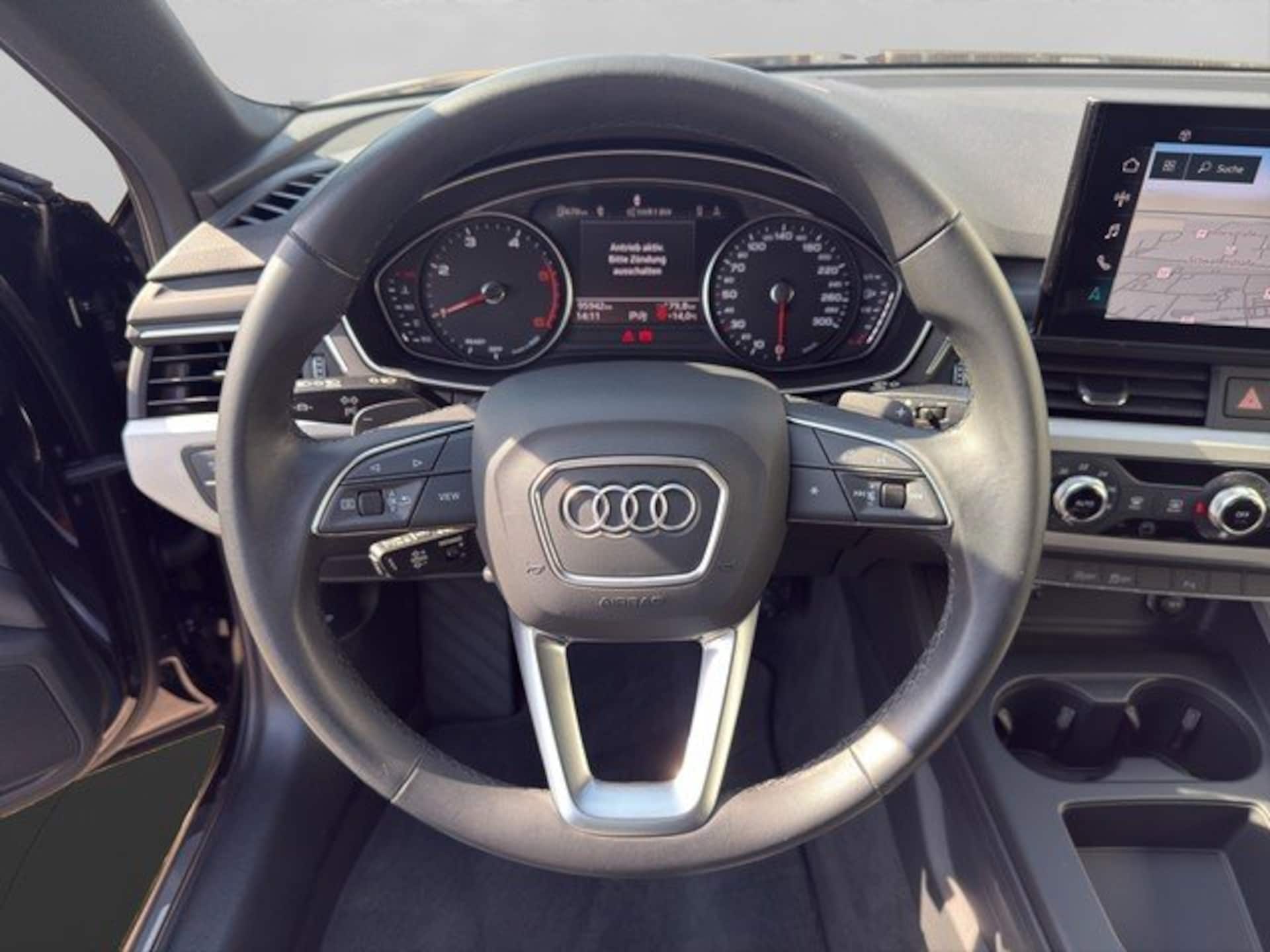 Audi A4 Limousine