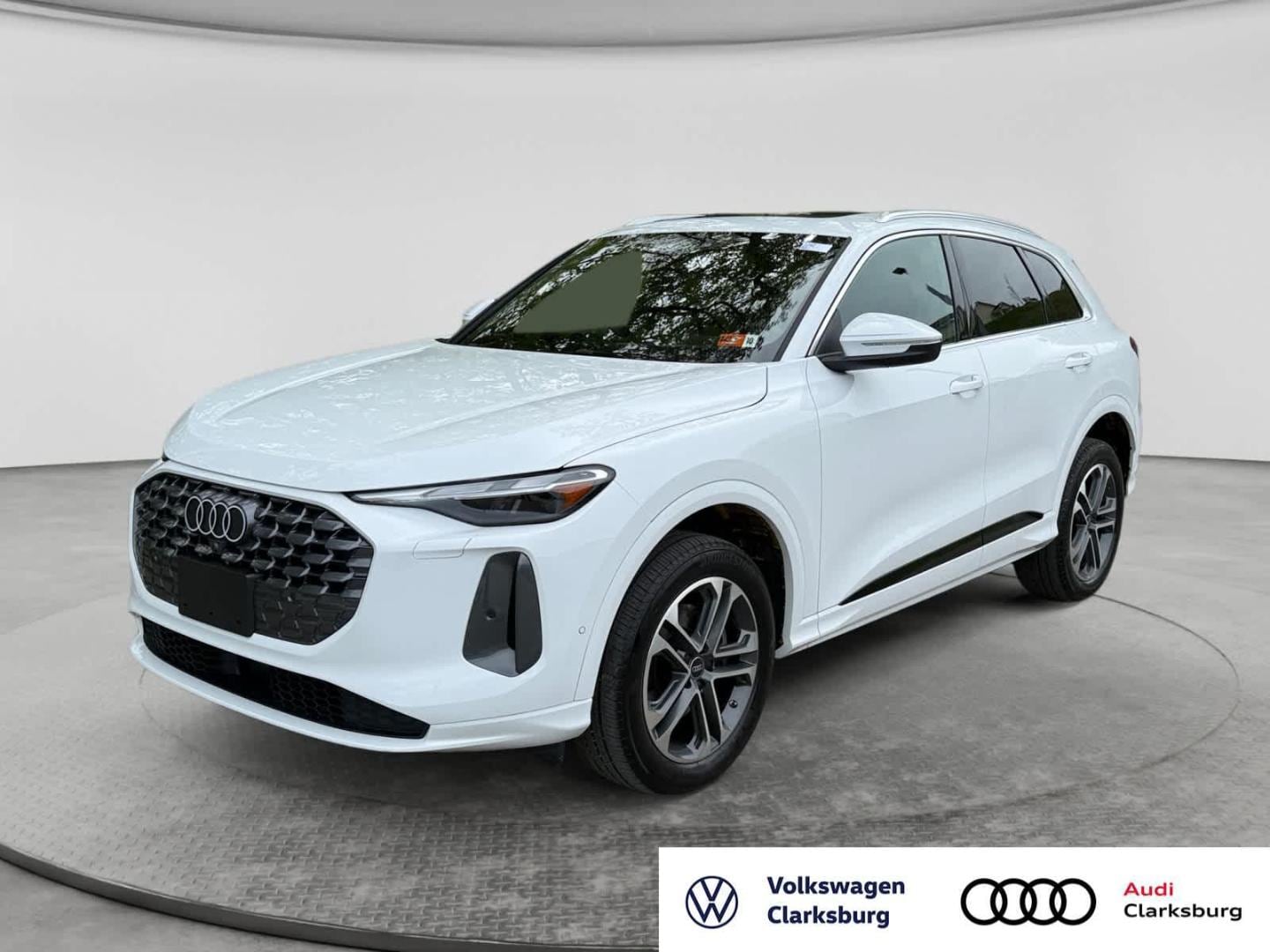 2025 Audi Q5 40 Premium's photo