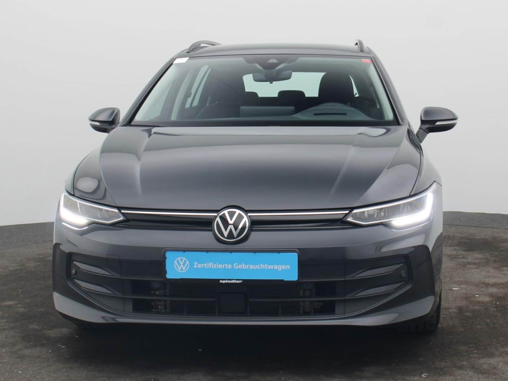 Volkswagen Golf Variant Life