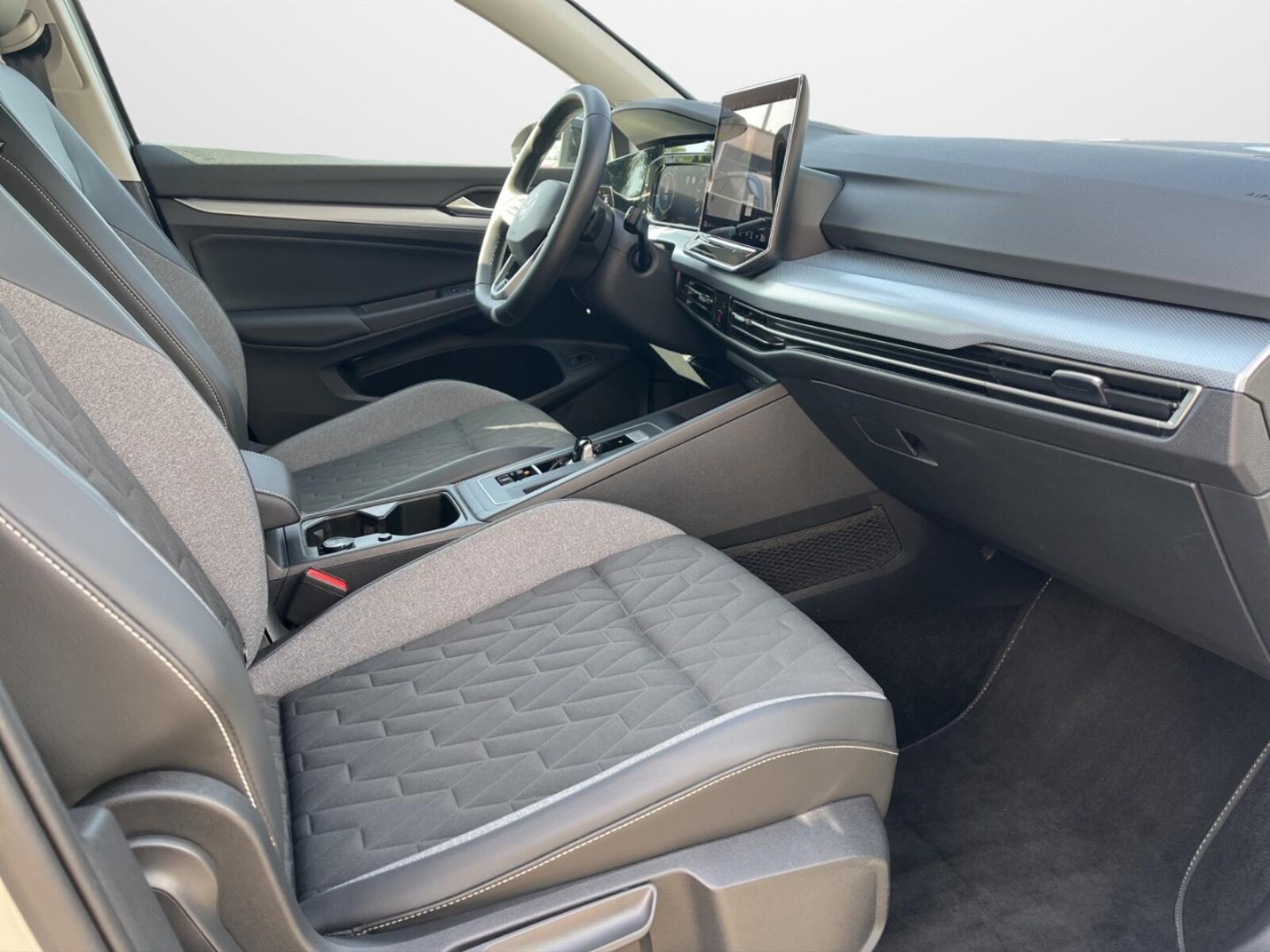 Volkswagen Golf Variant – Bild 14