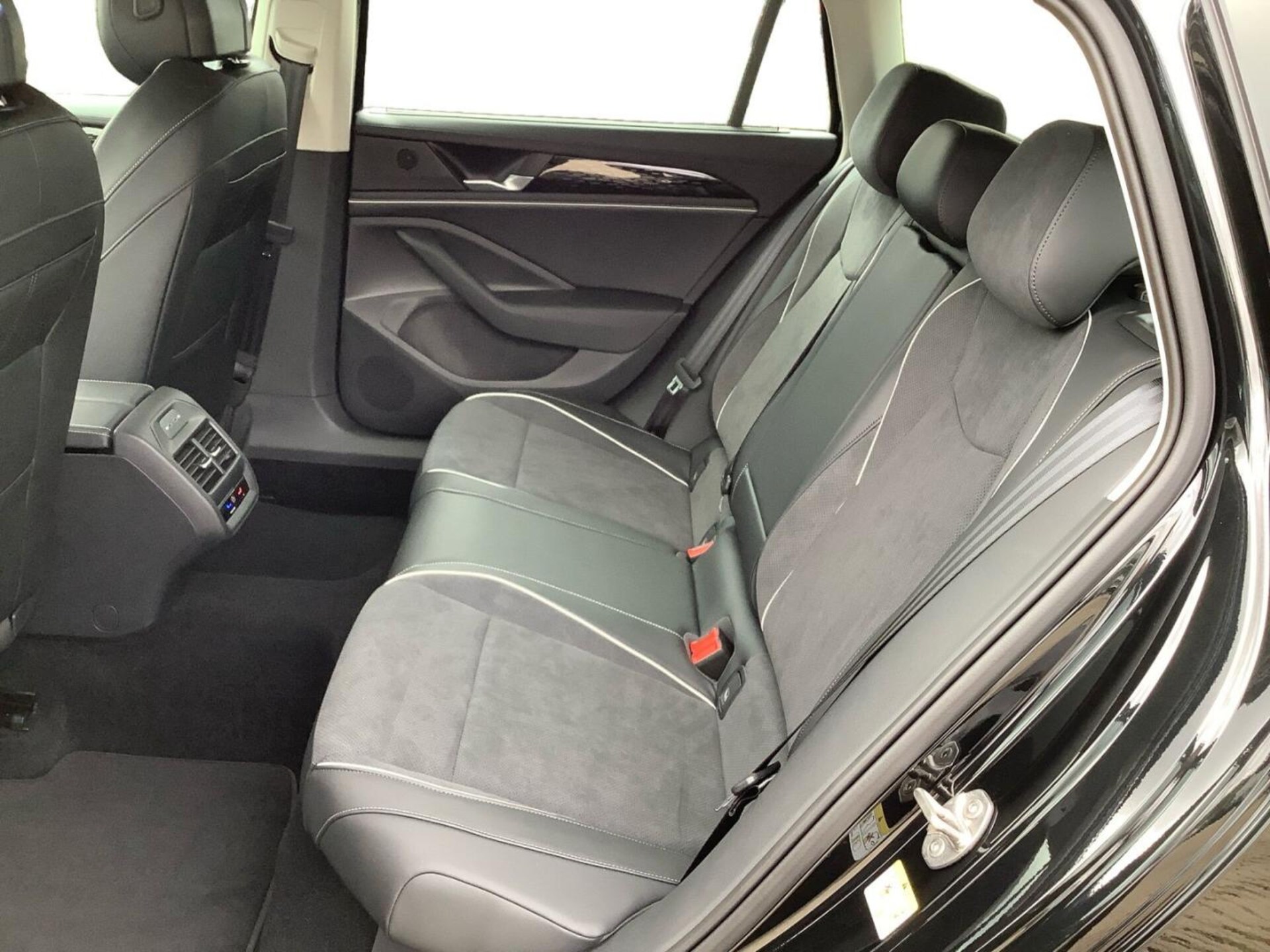 Volkswagen Passat Elegance
