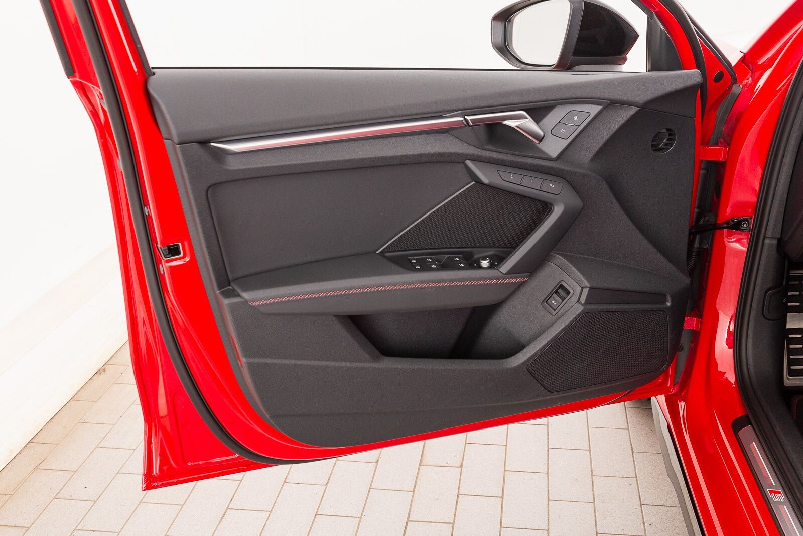Image about Audi S3 Limousine TFSI quattro S tronic
