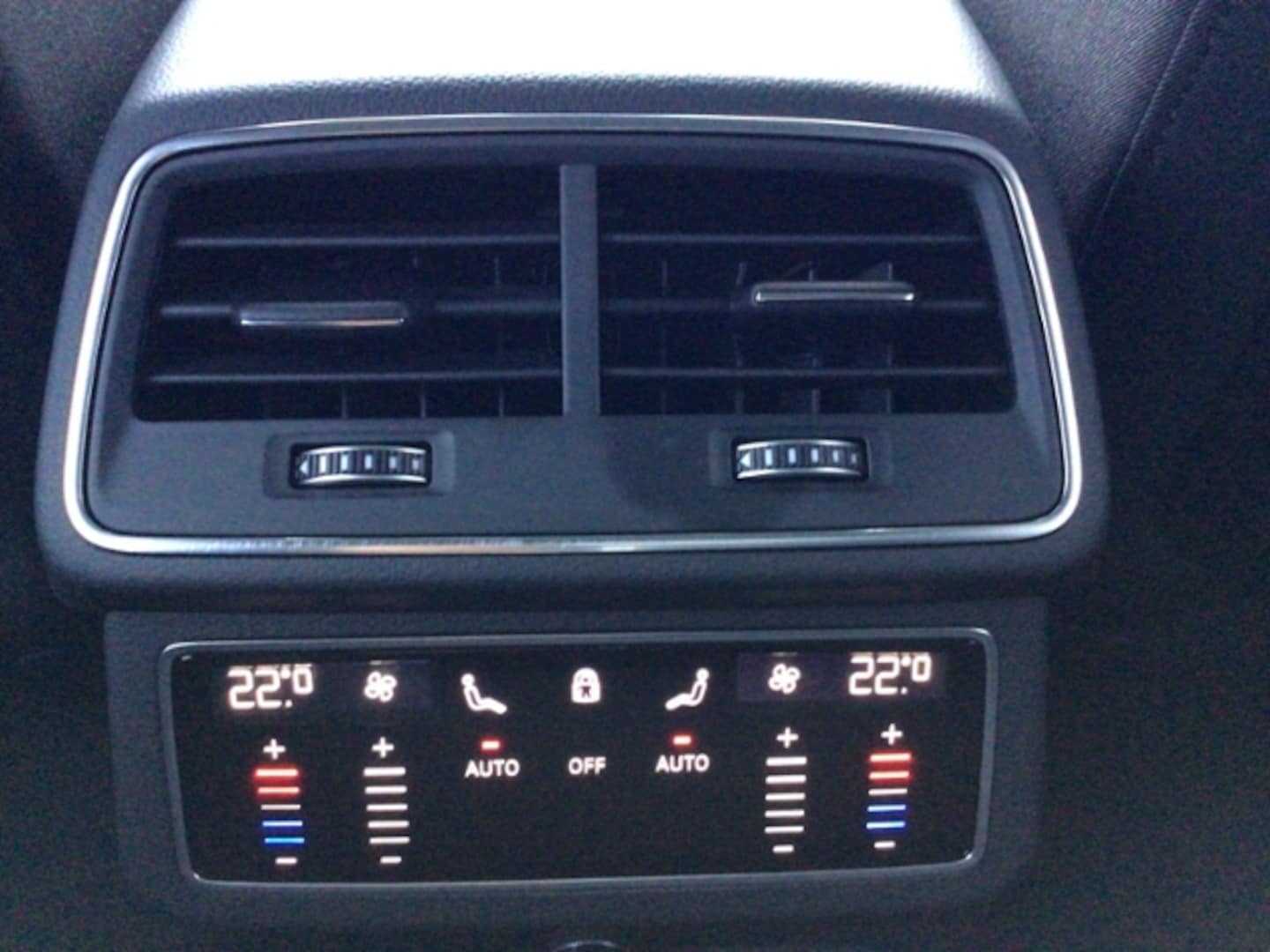 Bild über Audi A6 Avant advanced 40 TDI S tronic - für weitere Informationen kontaktieren Sie den Audi Partner