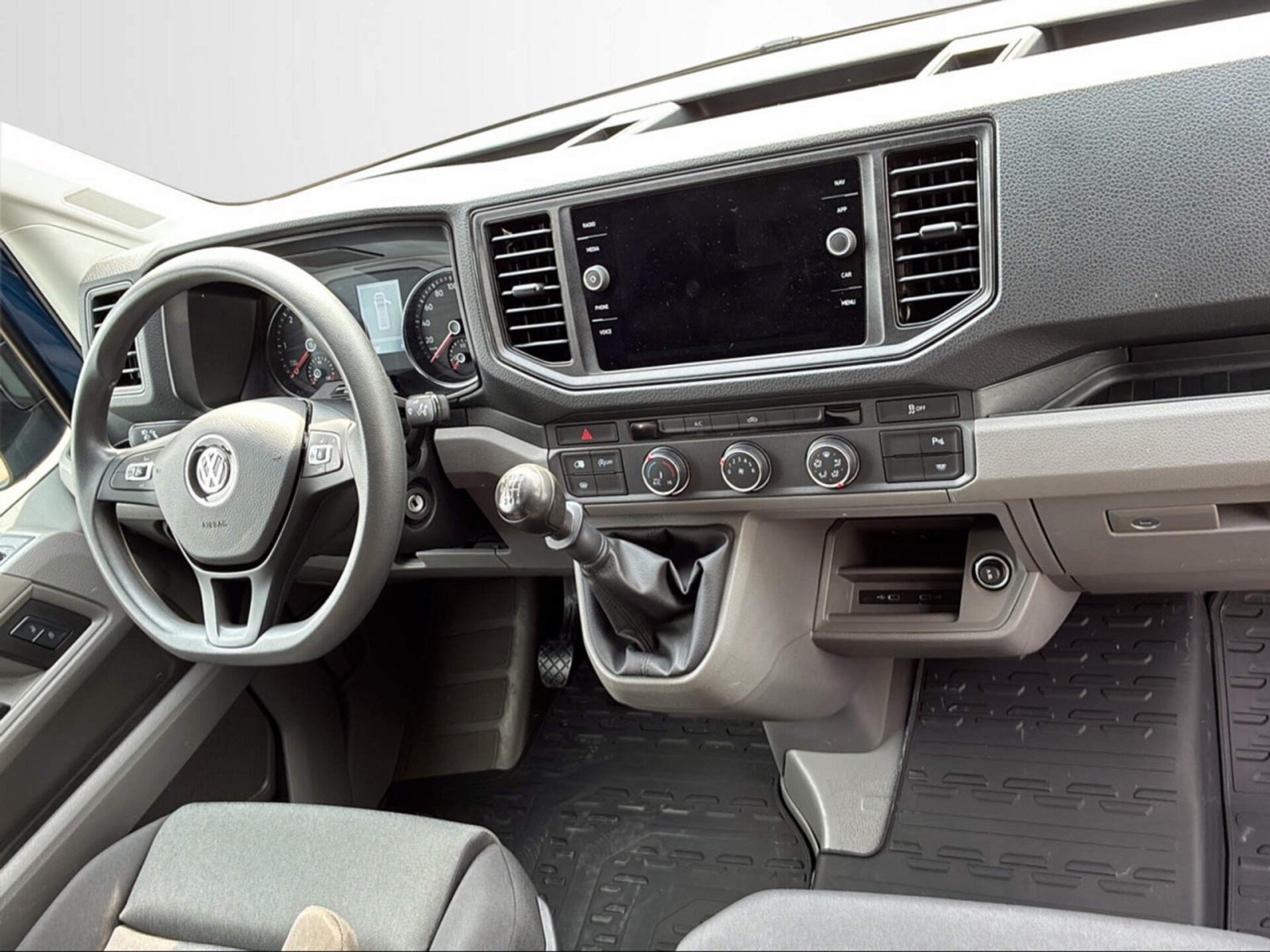 Volkswagen Crafter Kasten mittlerer Radstand