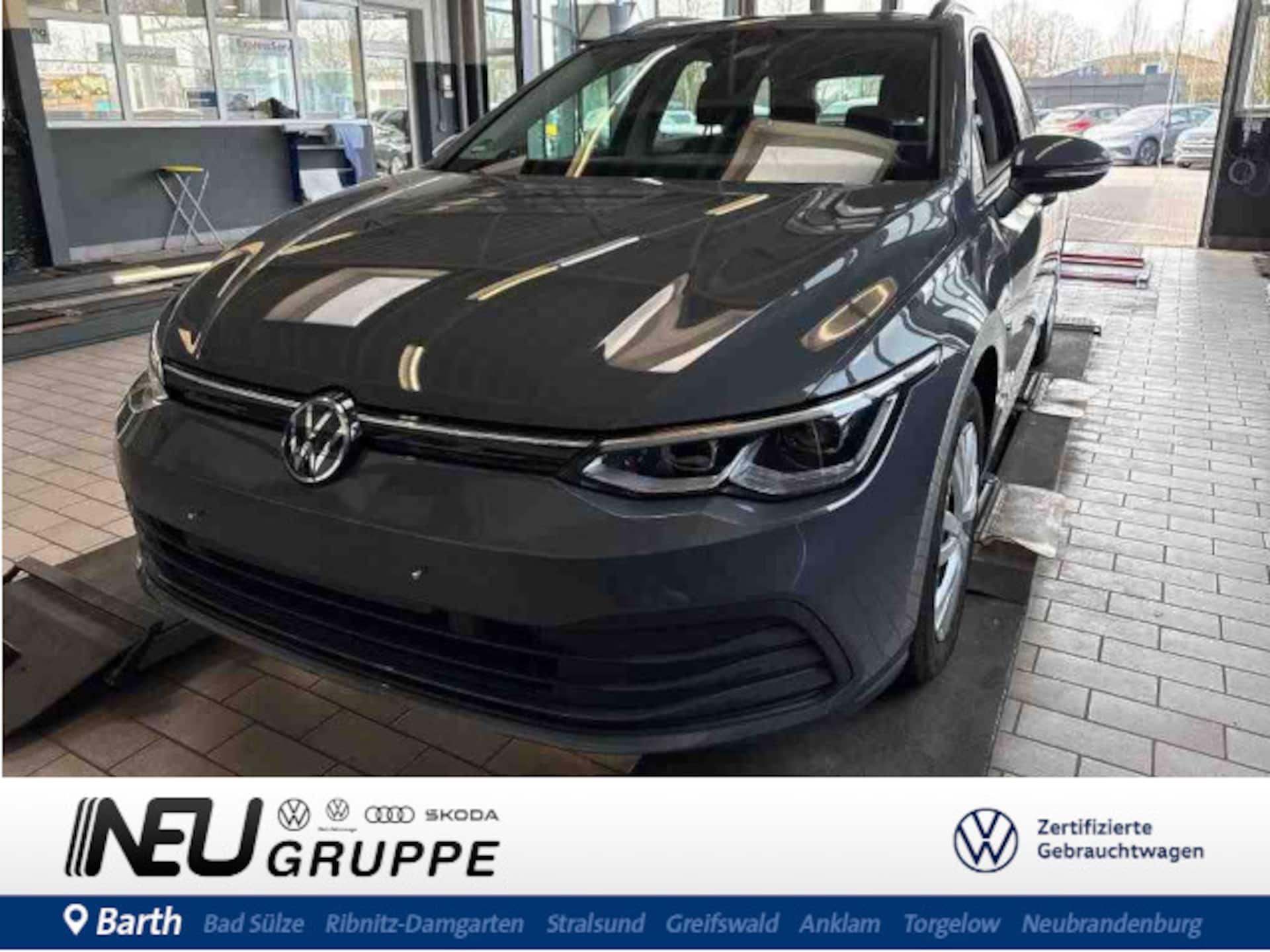 Volkswagen Golf Variant Life