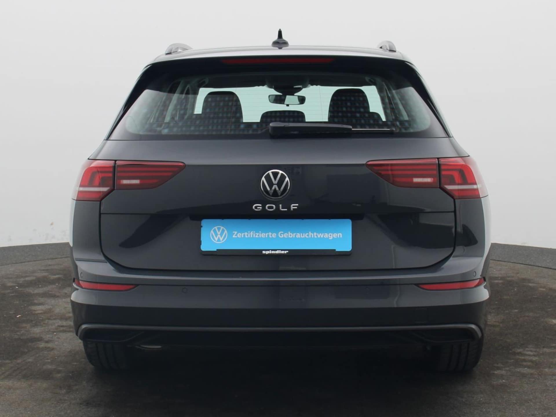 Volkswagen Golf Variant Life