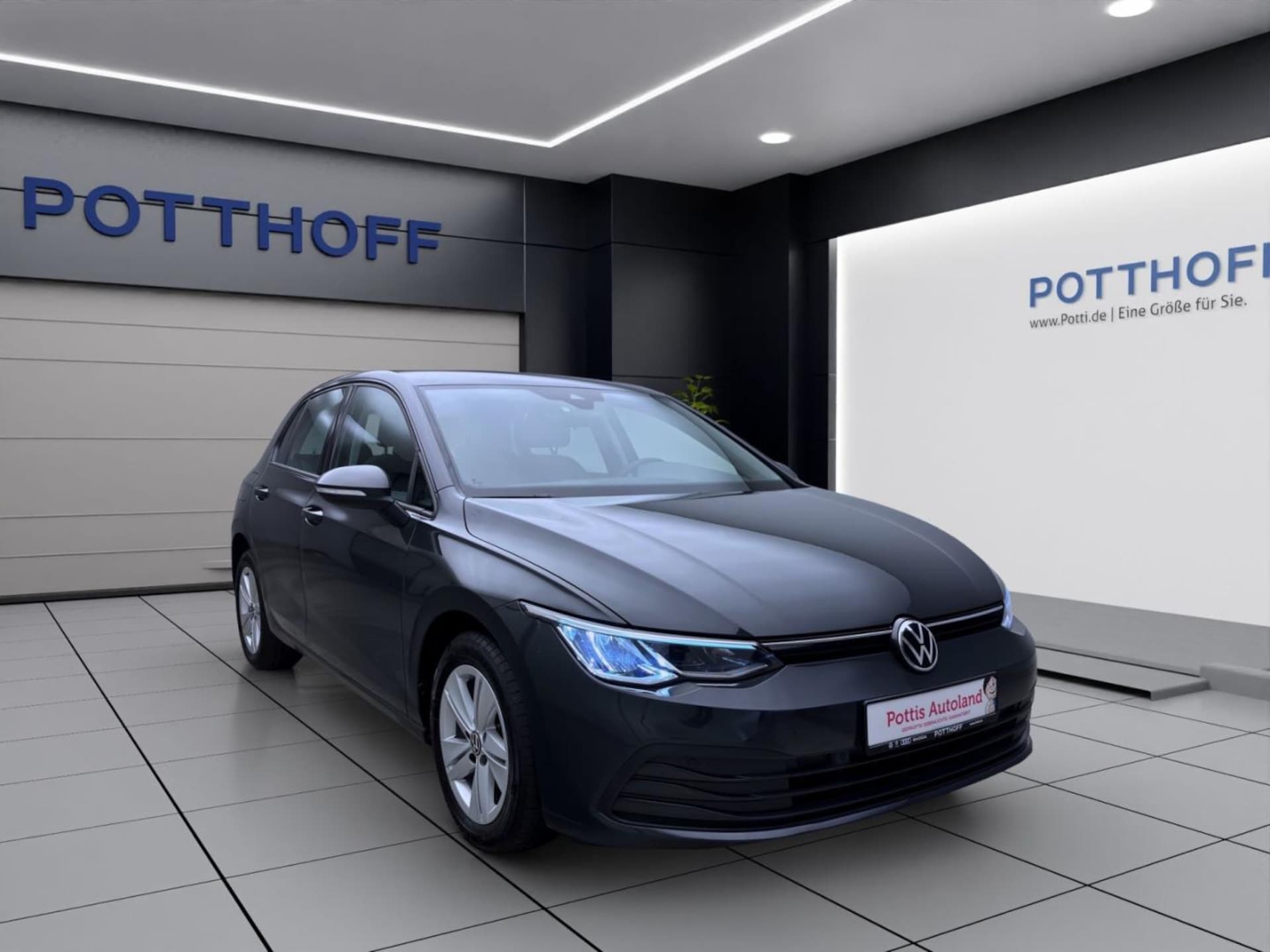 Volkswagen Golf Life
