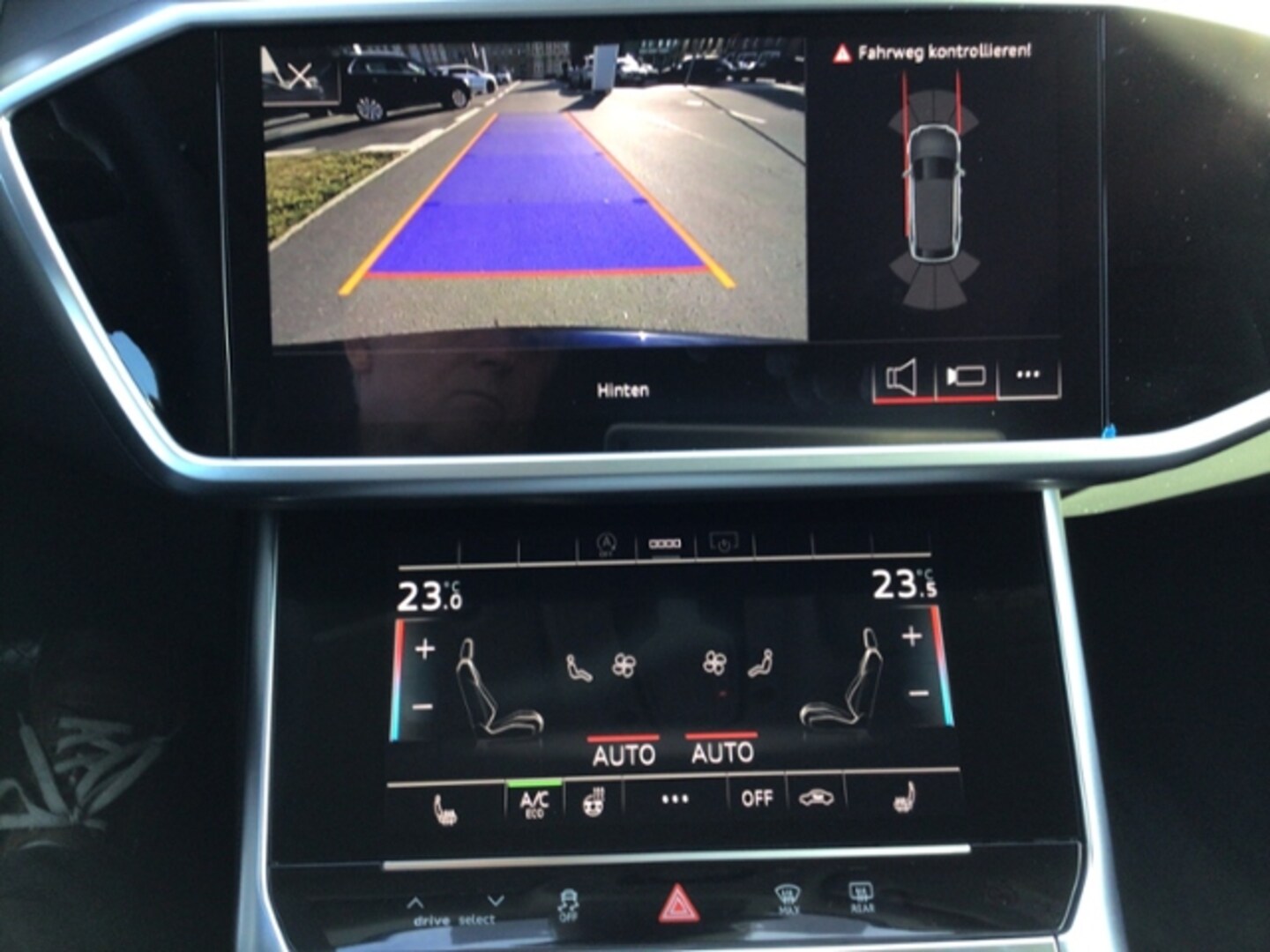 Bild über Audi A6 Avant advanced 40 TDI S tronic - für weitere Informationen kontaktieren Sie den Audi Partner
