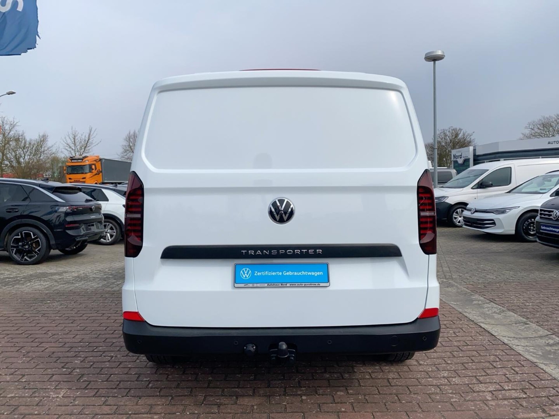 Volkswagen Transporter Kasten kurzer Radstand
