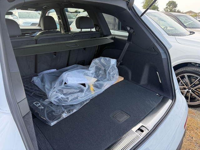2026 Audi Q7 Premium Plus - Photo 28