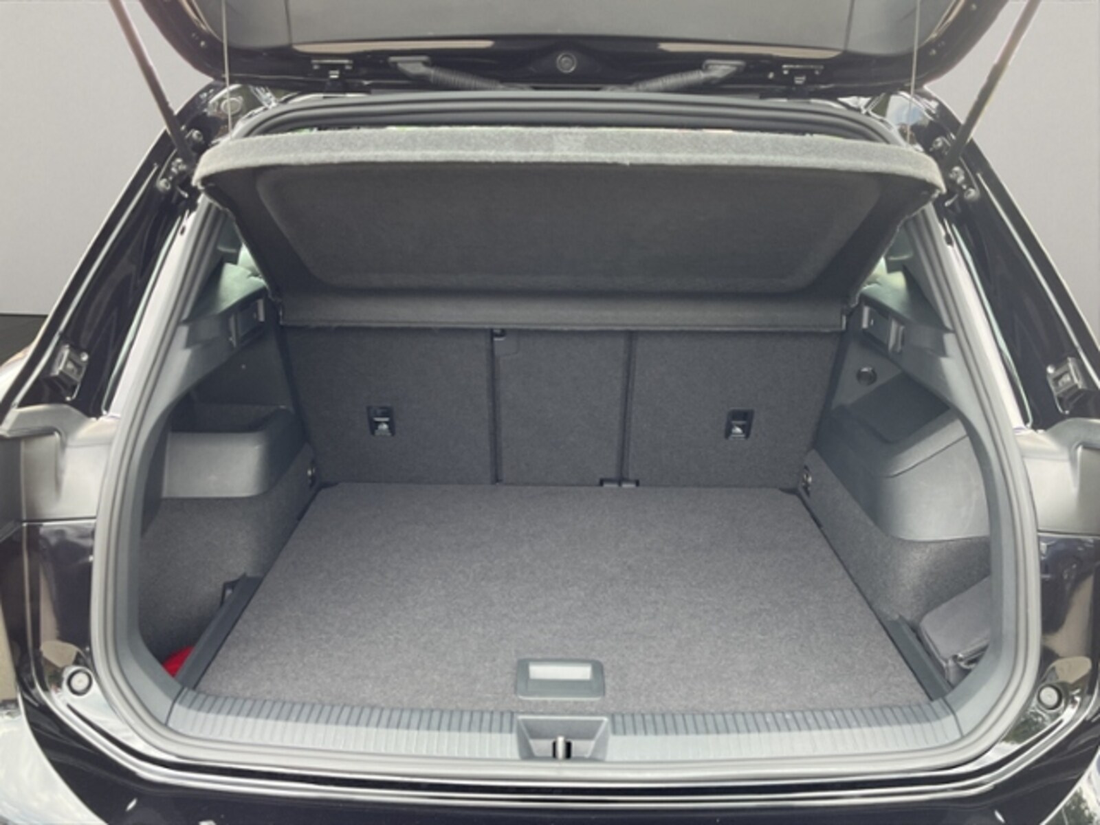 Volkswagen Tiguan – Bild 9
