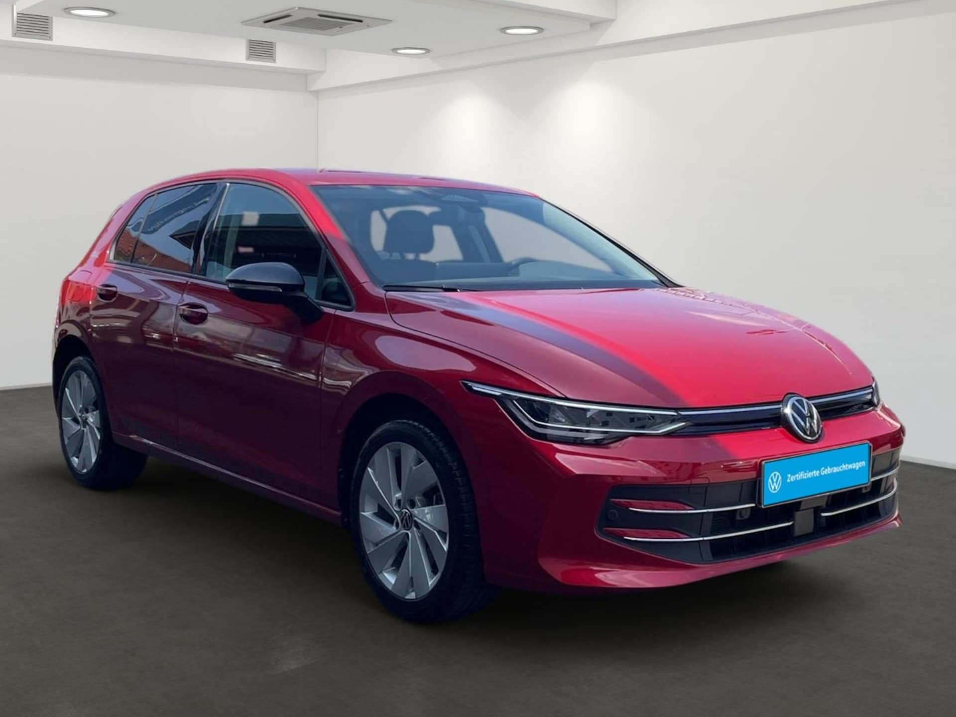 Volkswagen Golf Life