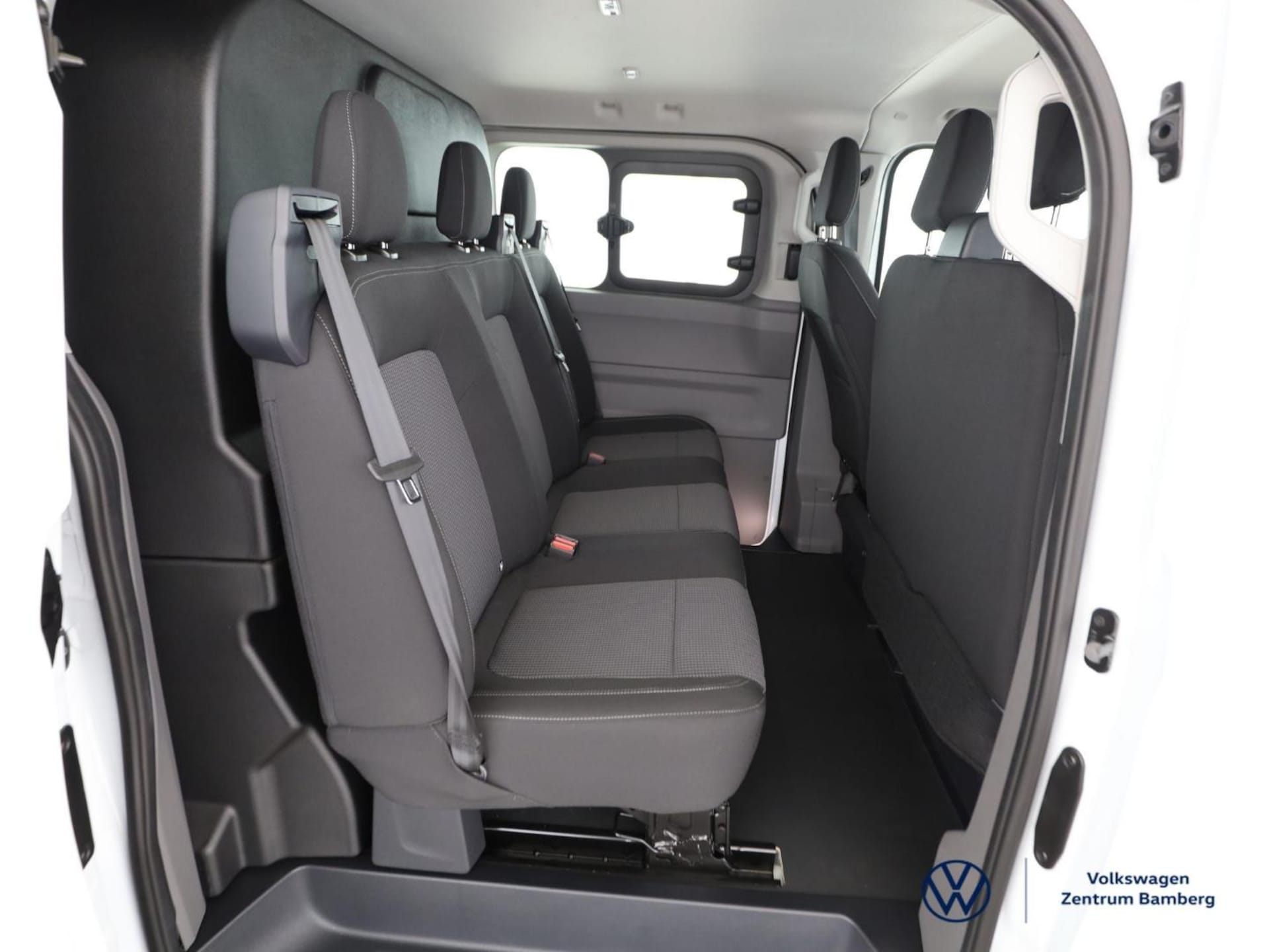 Volkswagen Transporter Pritschenwagen Doppelkabine