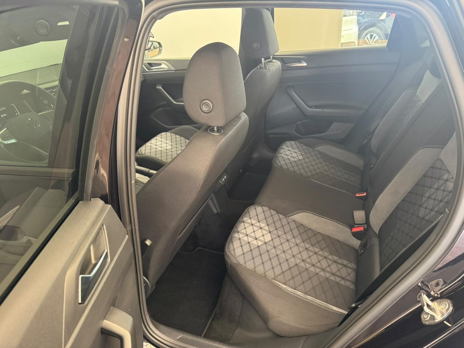 Volkswagen Polo – Bild 12
