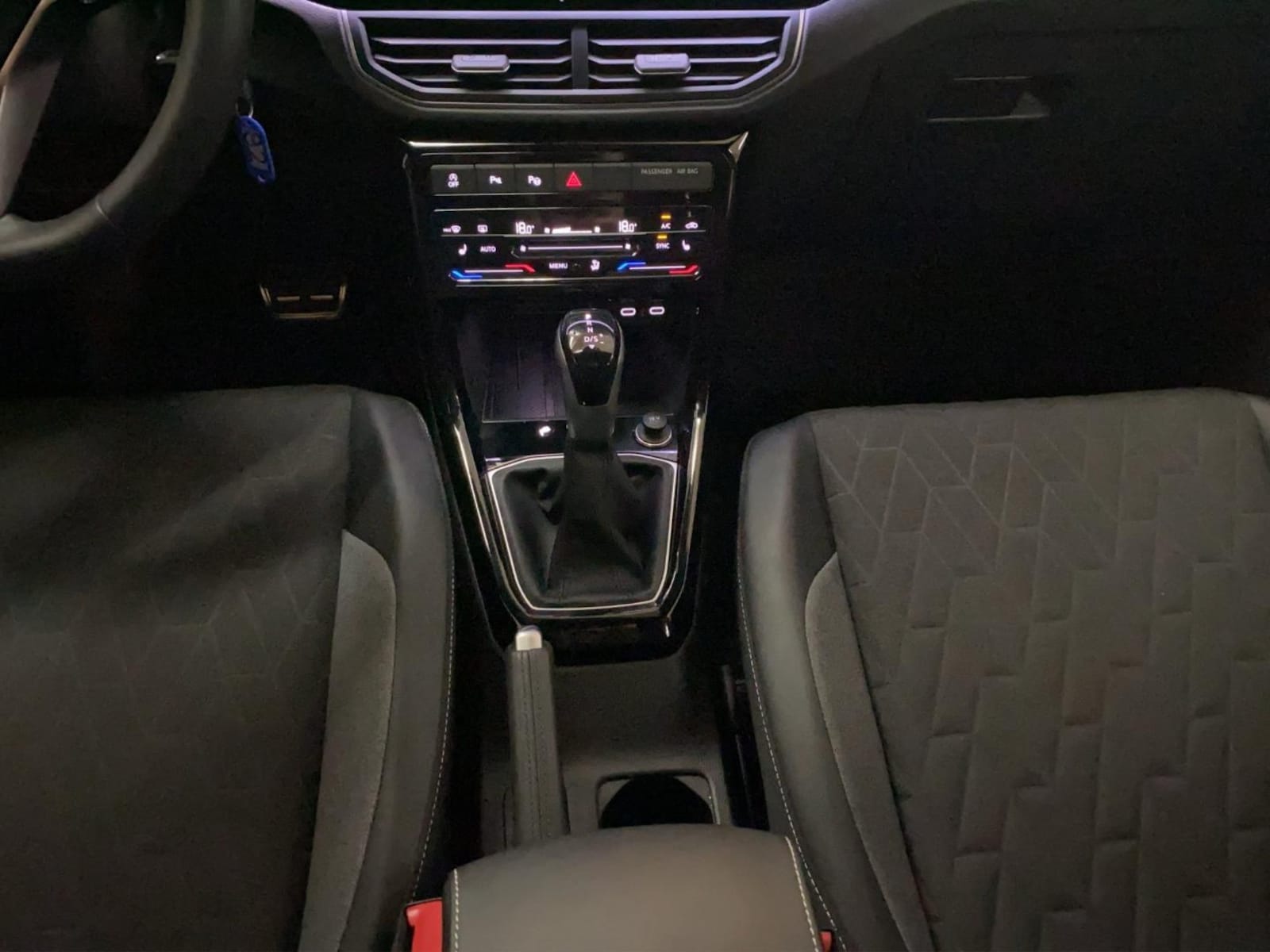 Volkswagen T-Cross – Bild 14