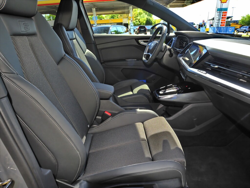 Image about Audi Q4 e-tron 45 e-tron