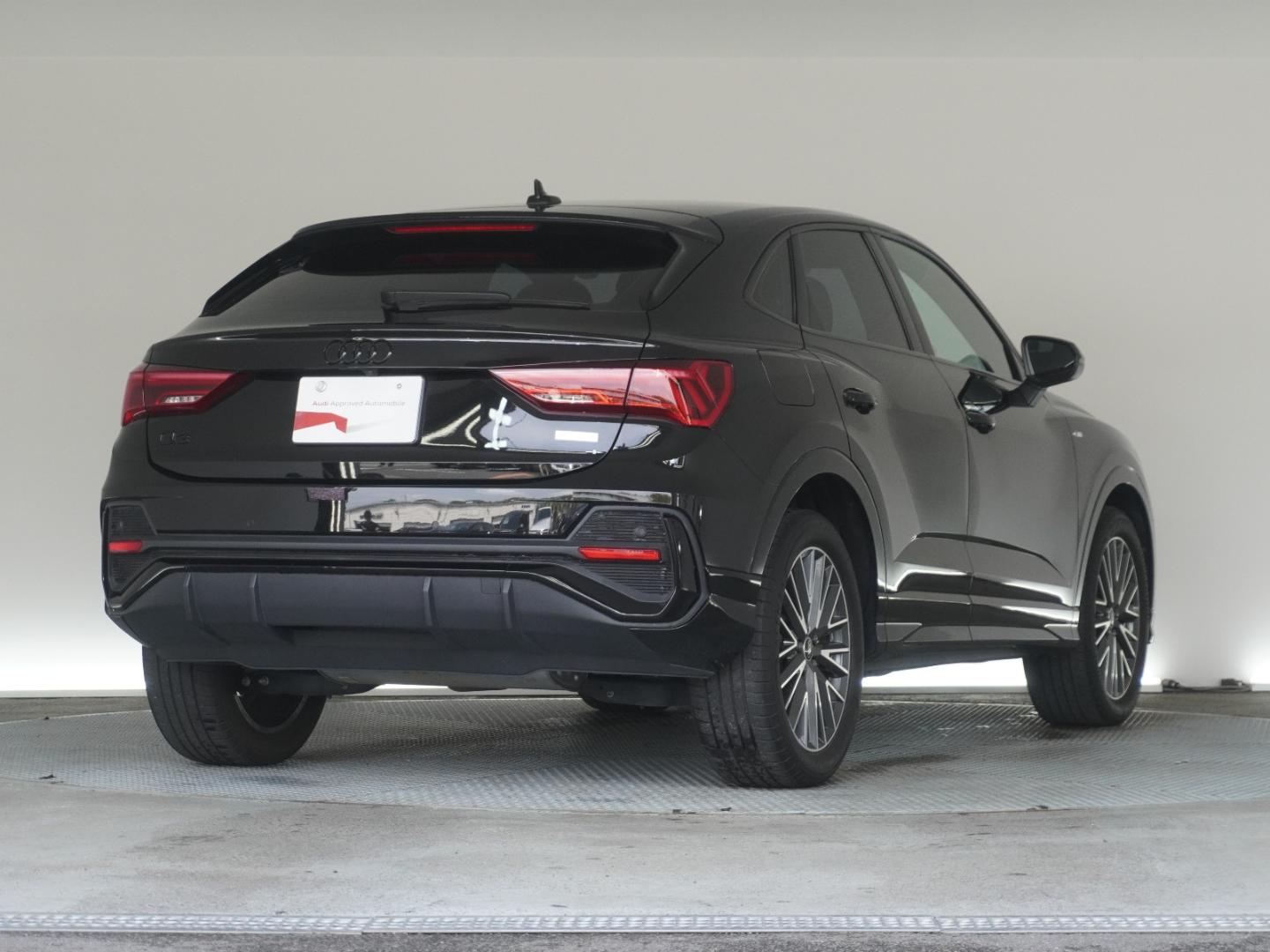 Audi Q3 Sportback 35 TFSI S line 110(150) kW(PS) S tronic for more details contact your dealer