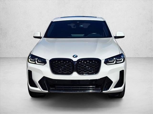 2023 BMW X4
