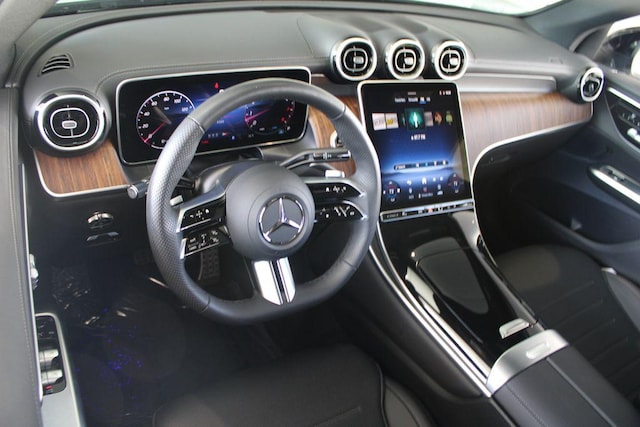 2026 Mercedes-Benz GLC 300