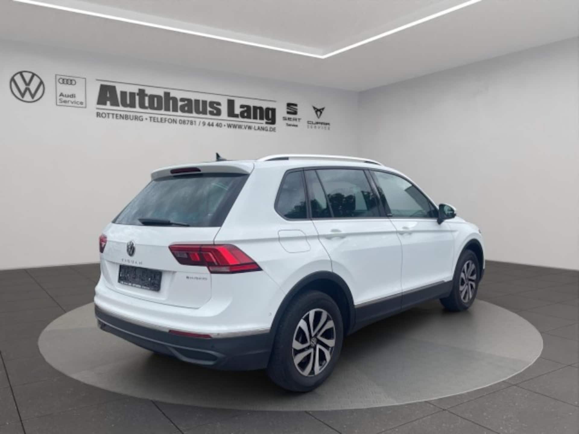 Volkswagen Tiguan Active