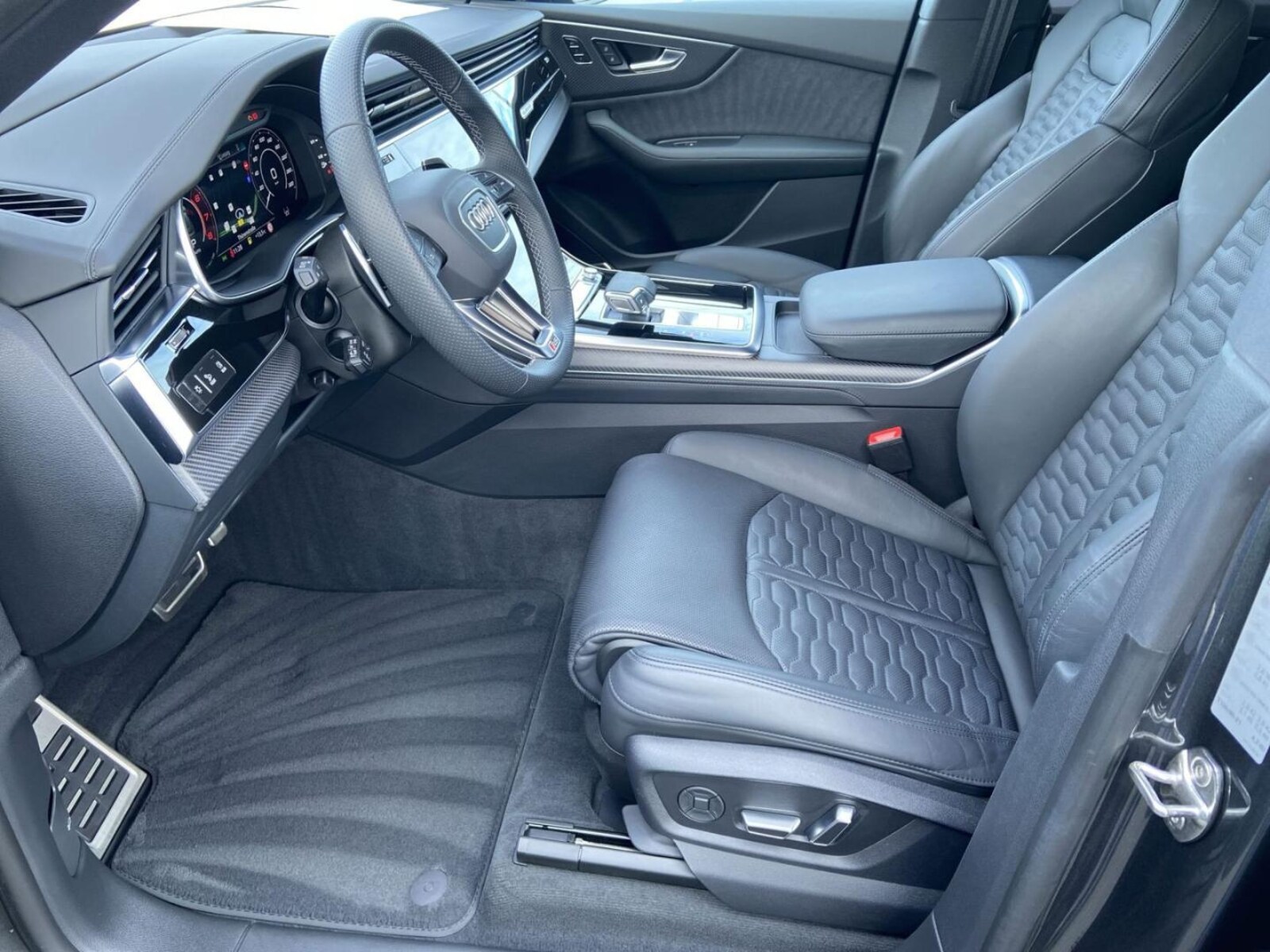 Audi RS Q8 – Bild 6