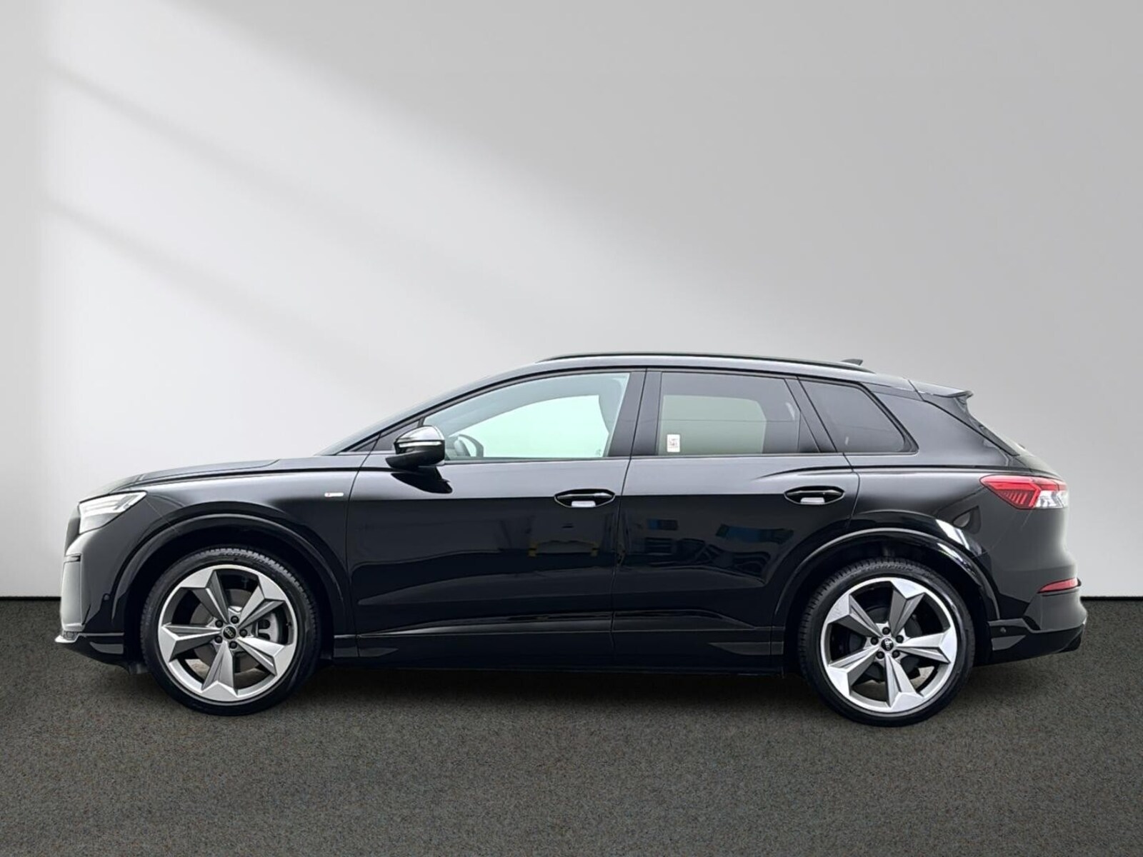 Audi Q4 e-tron – Bild 2
