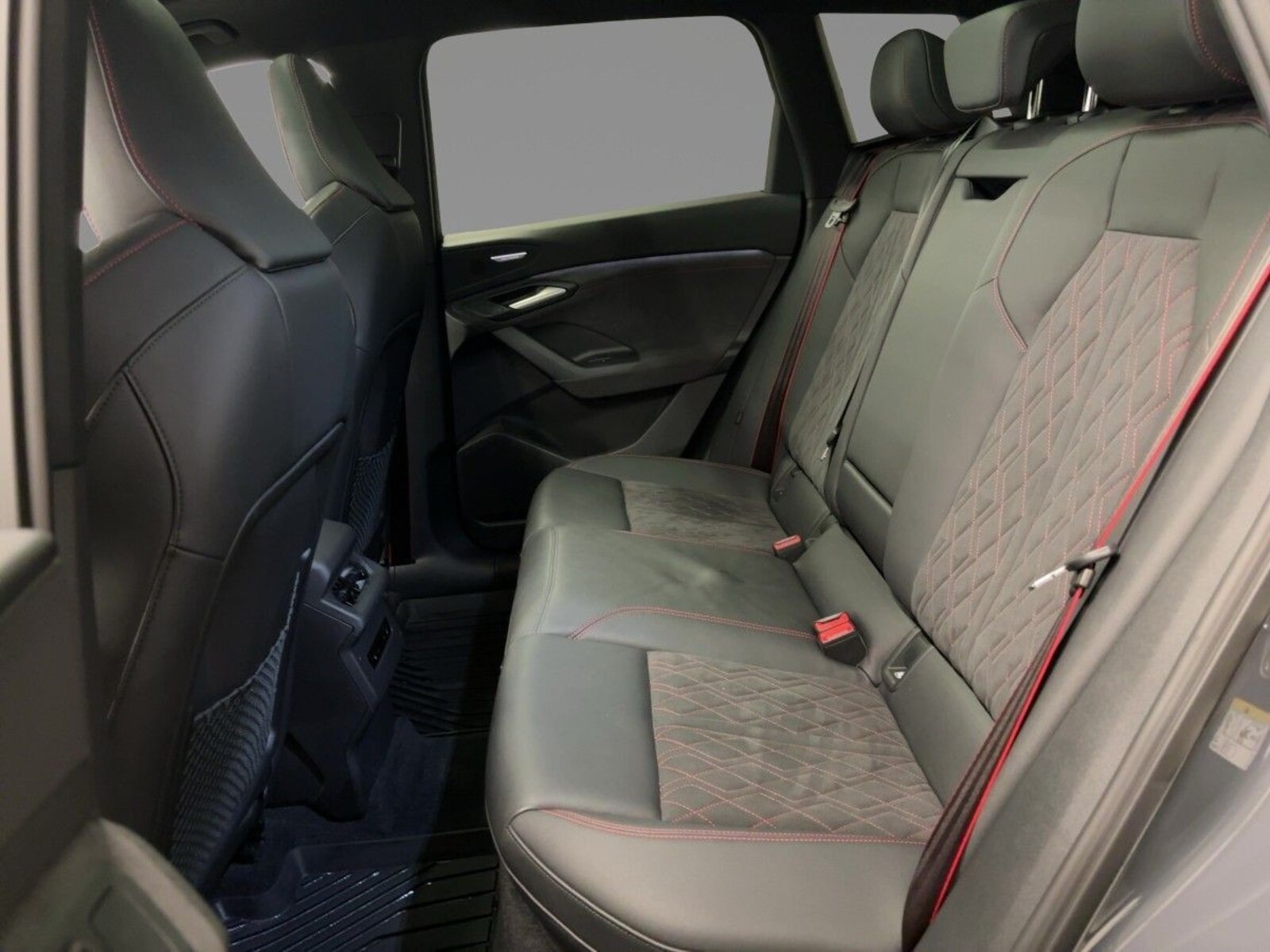 Audi Q6 e-tron – Bild 11