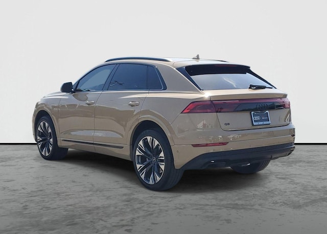 2025 Audi Q8