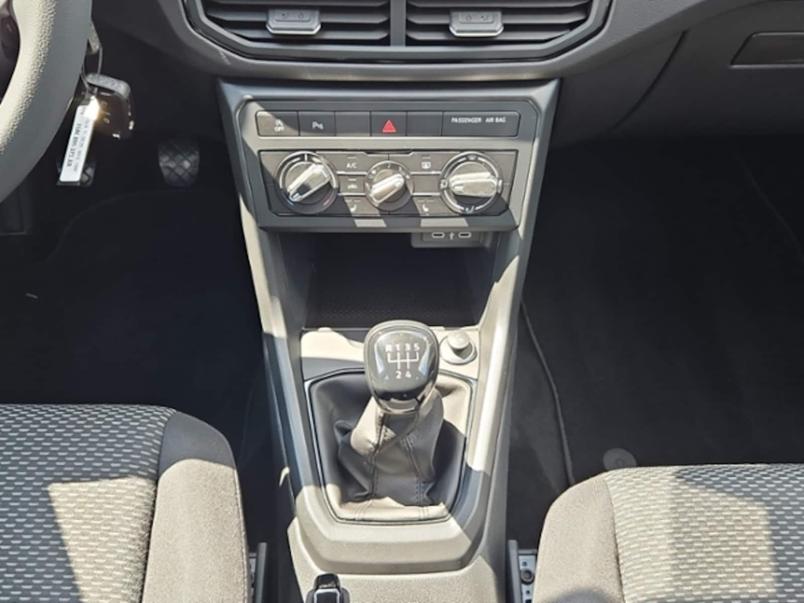 Volkswagen T-Cross – Bild 11