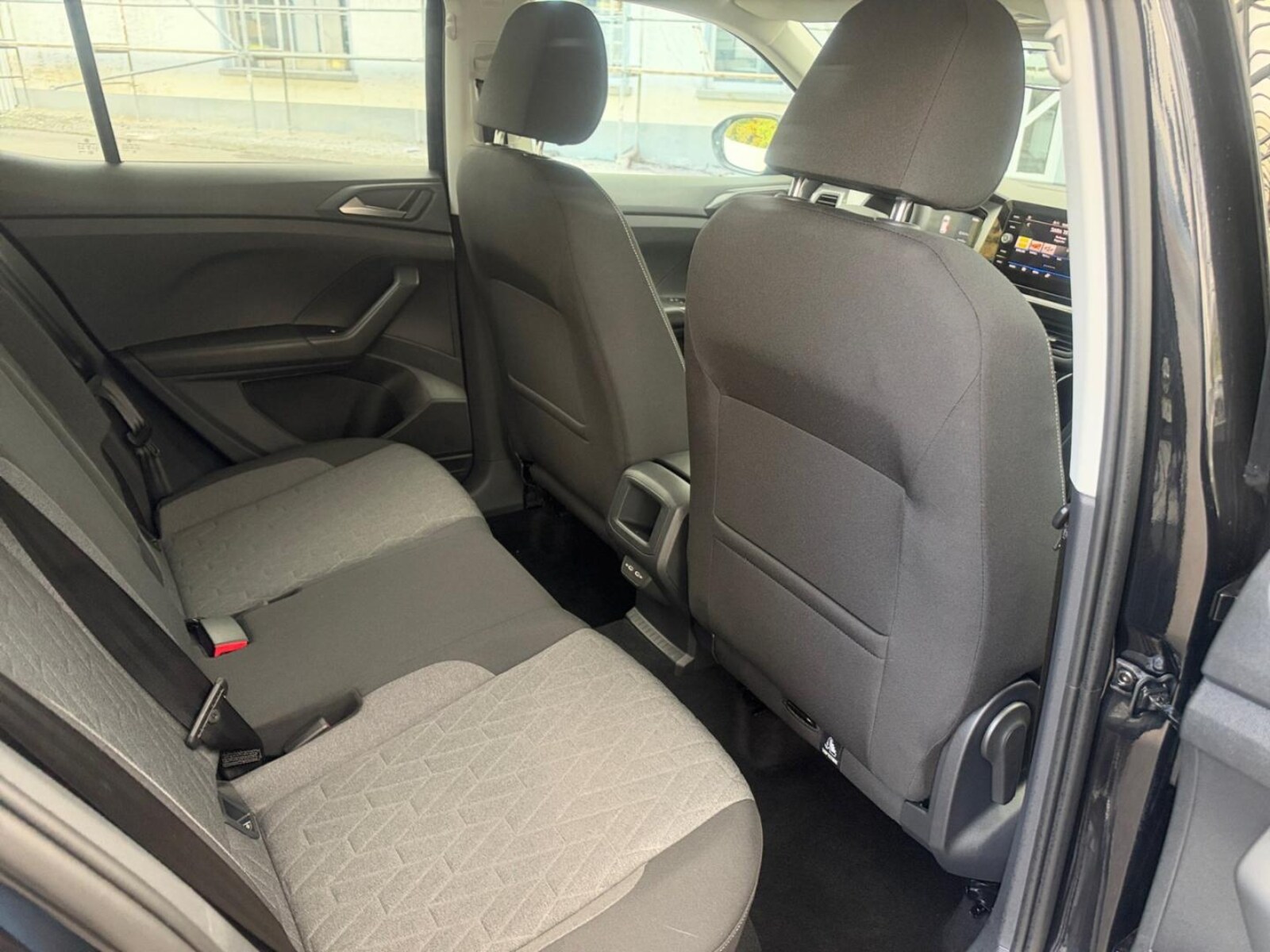 Volkswagen T-Cross – Bild 11