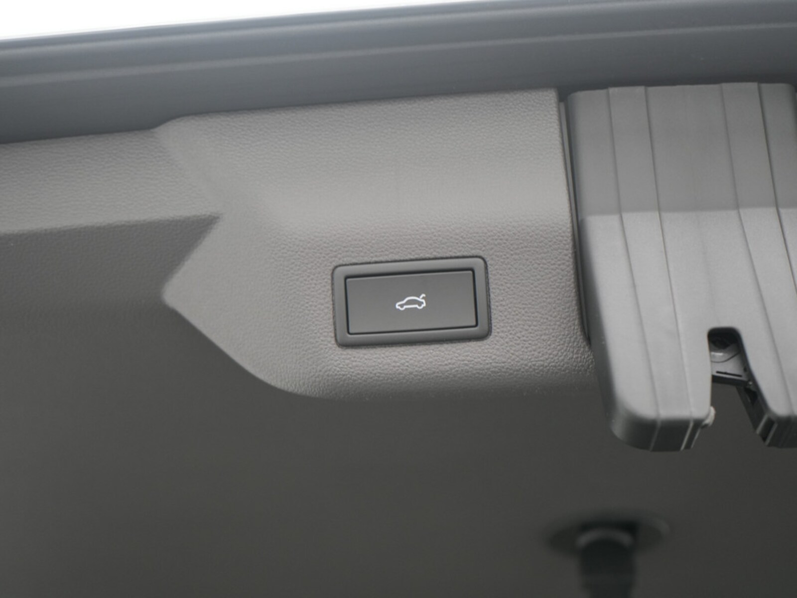 Volkswagen Multivan Langversion – Bild 14