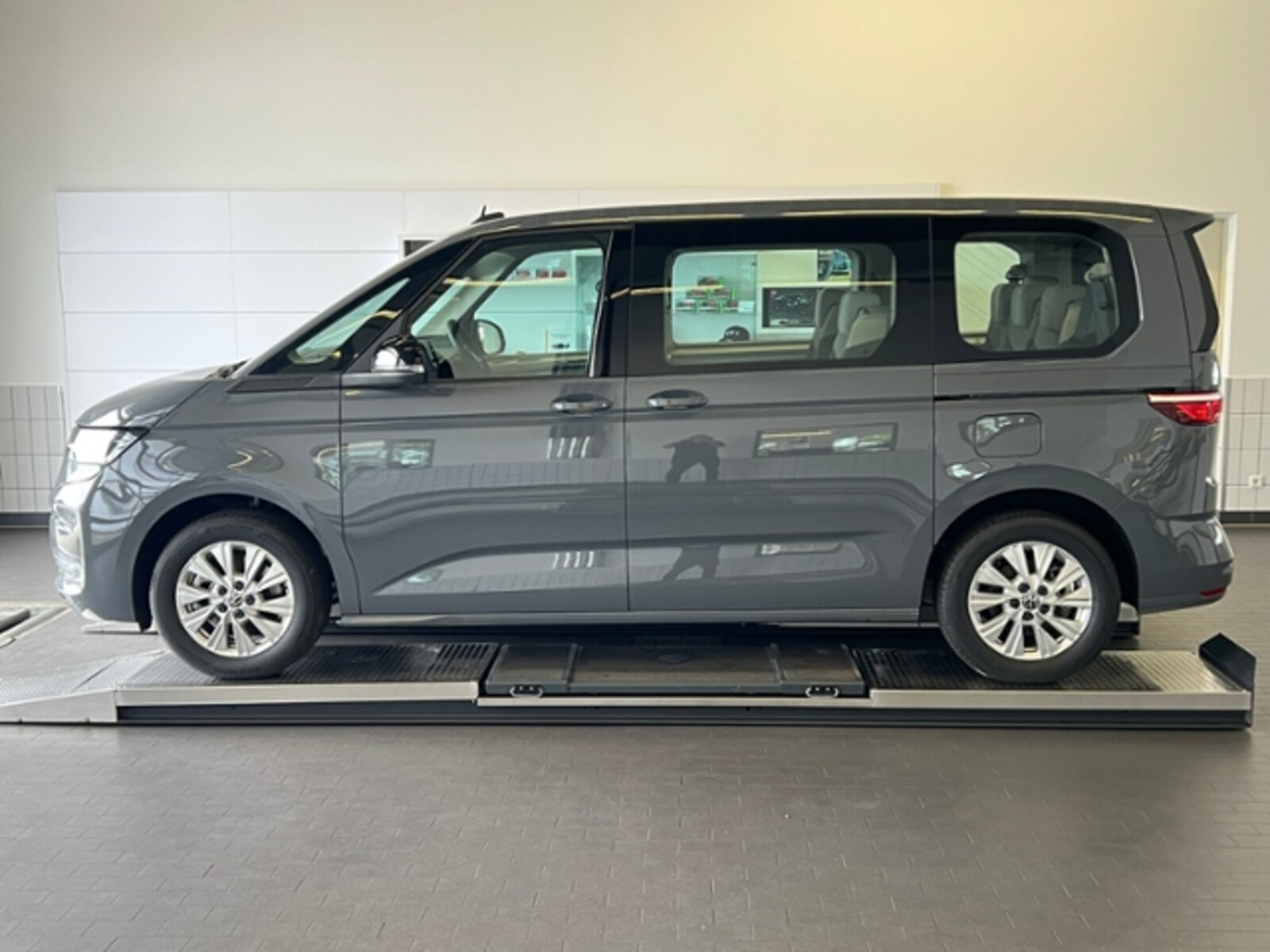 Volkswagen Multivan – Bild 3