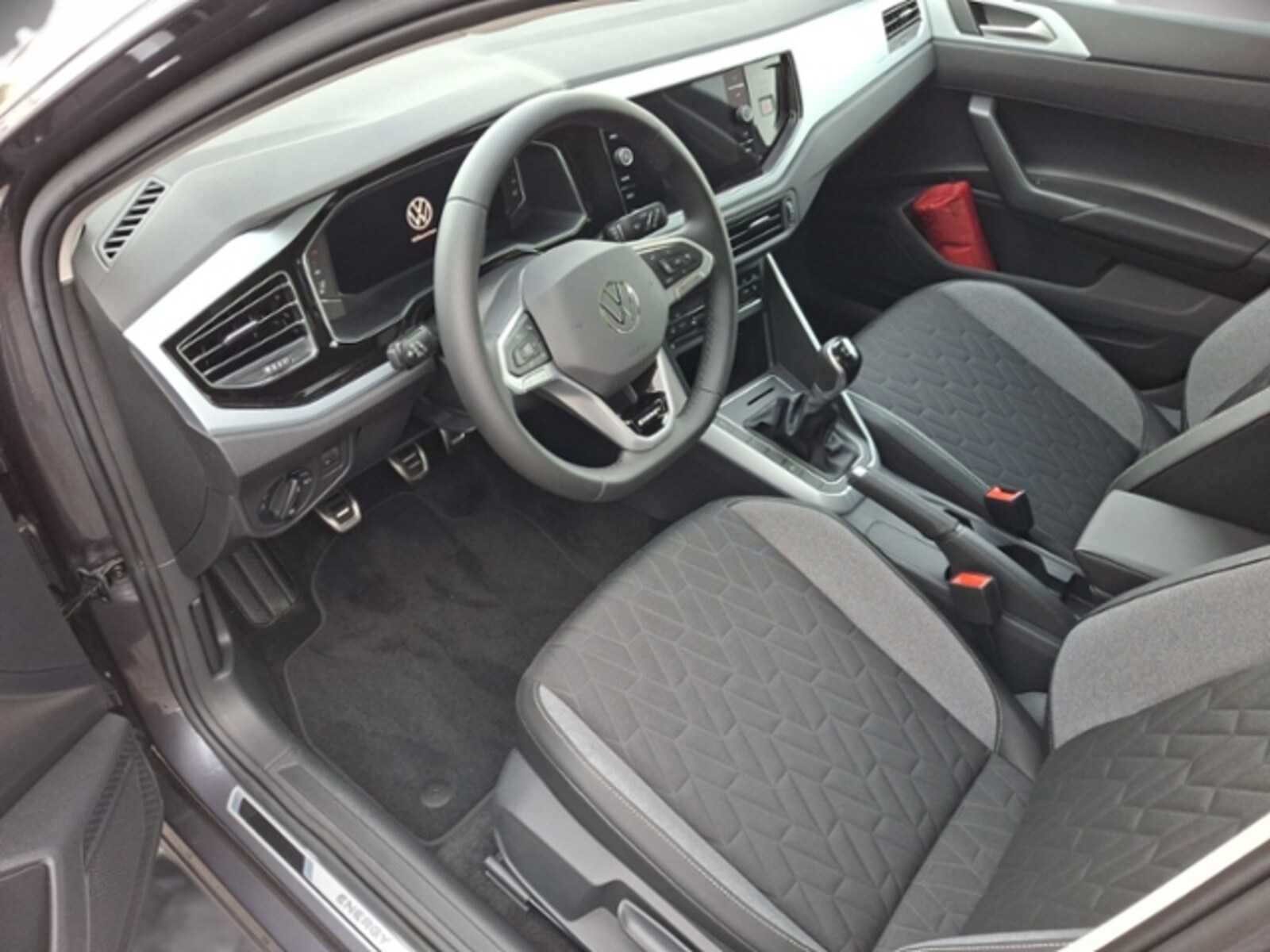 Volkswagen Polo – Bild 9