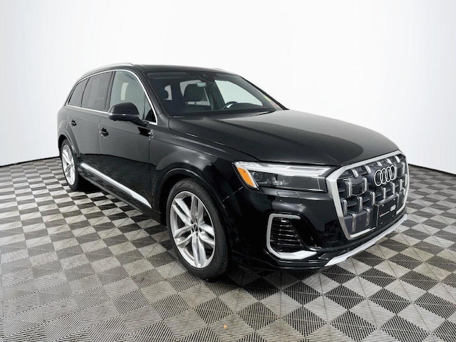 Photo of 2025 Audi Q7 