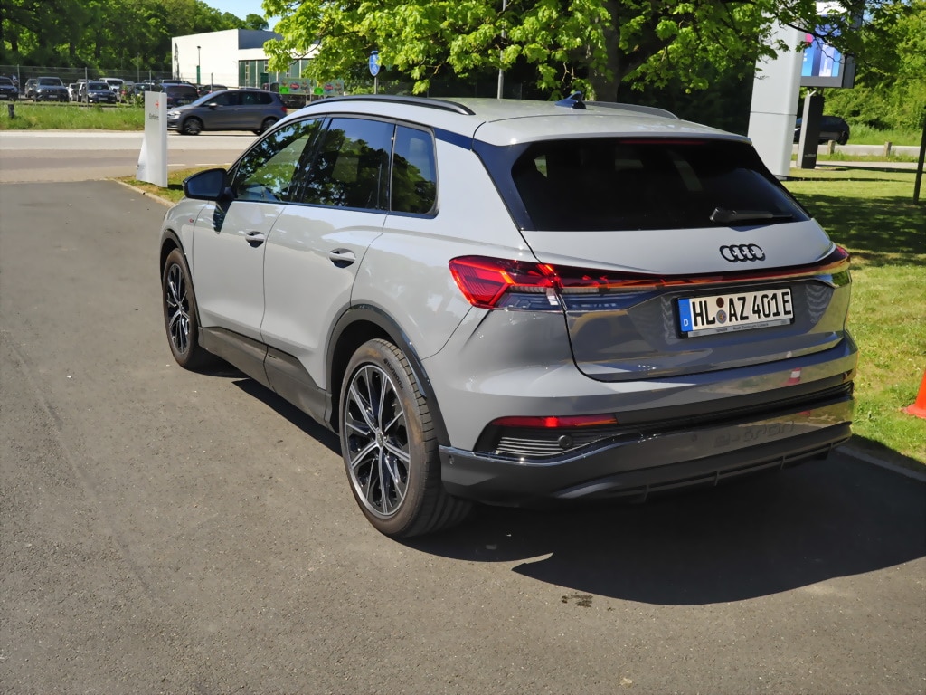 Image about Audi Q4 e-tron 45 e-tron
