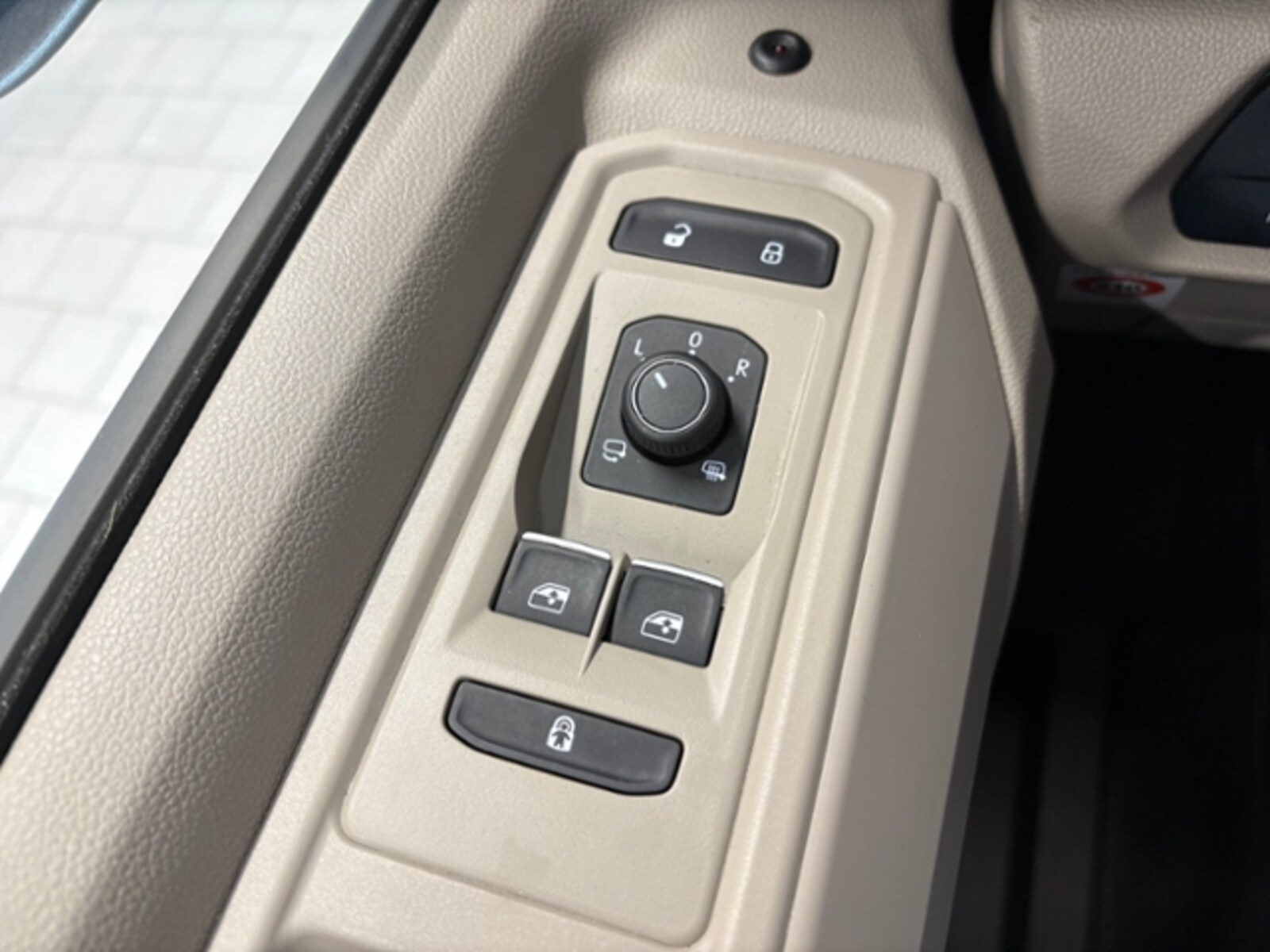 Volkswagen Multivan – Bild 23