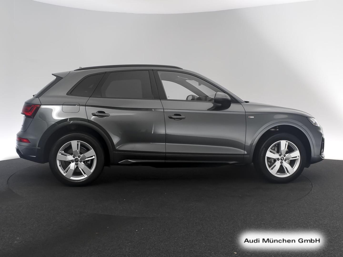 Bild über Audi Q5 40 TDI quattro S tronic - für weitere Informationen kontaktieren Sie den Audi Partner