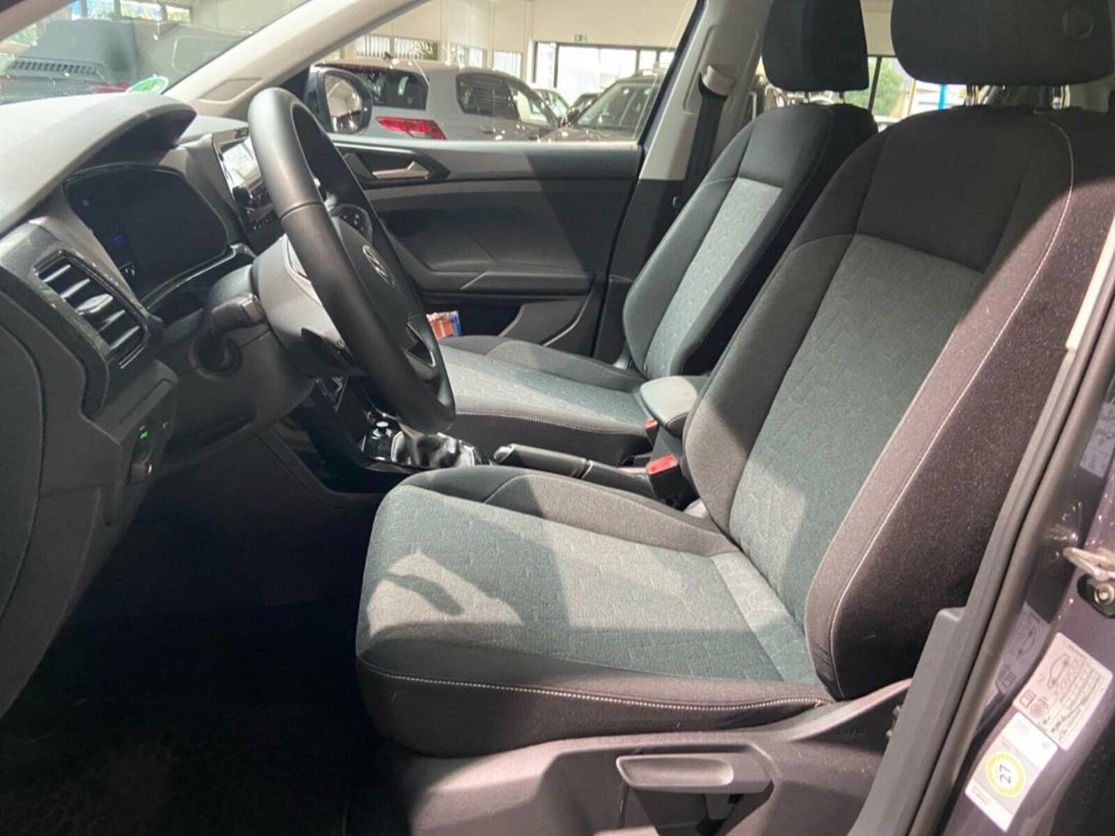 Volkswagen T-Cross – Bild 11
