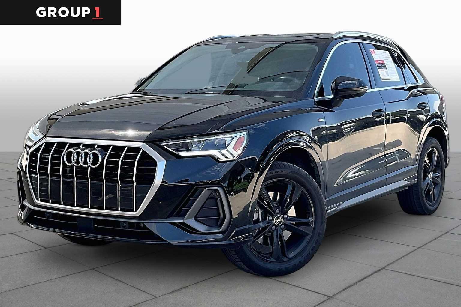 2023 Audi Q3 45 TFSI S Line Premium quattro's photo